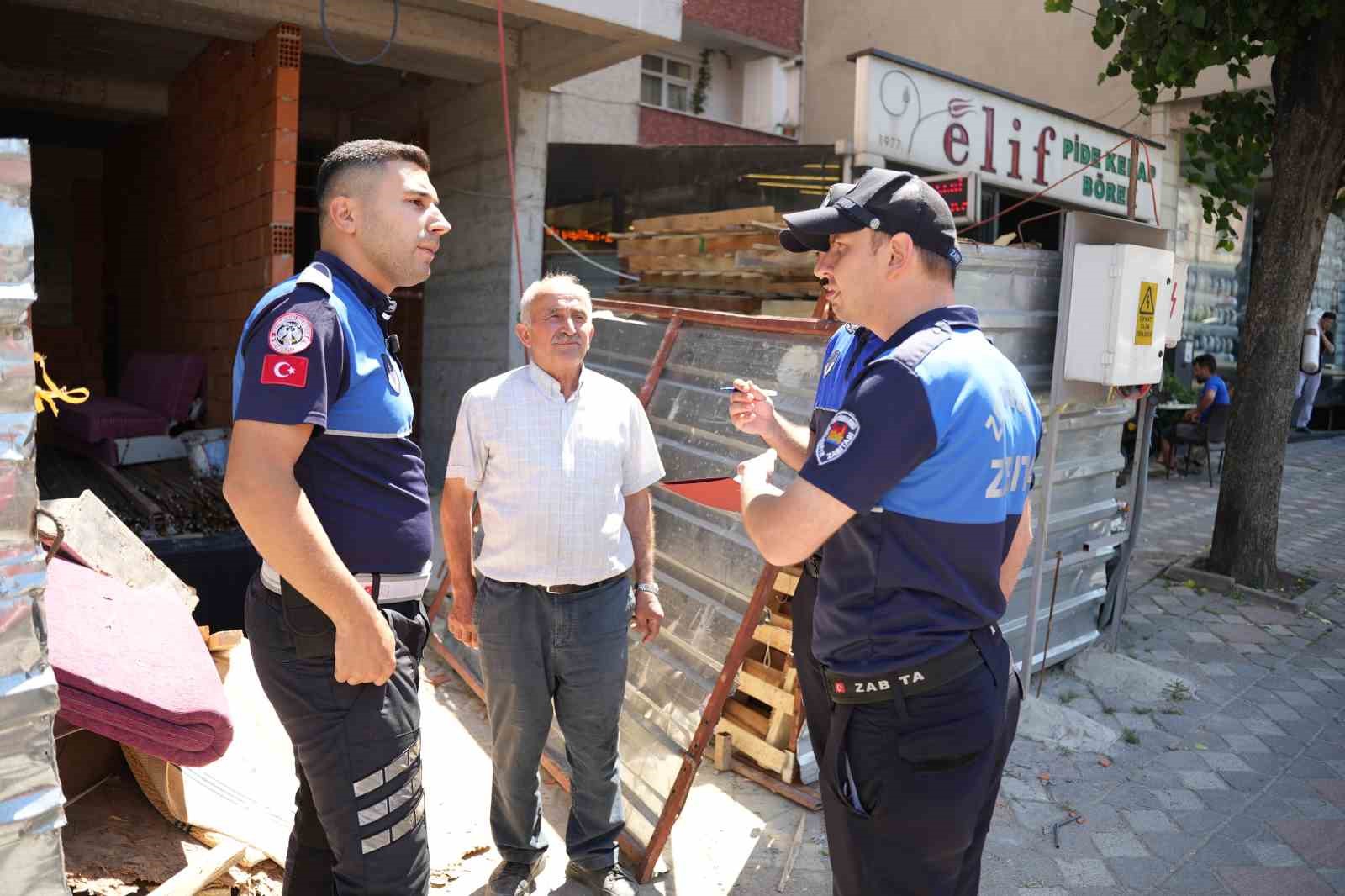 zeytinburnunda lgs oncesi insaatlarda calisma yasagi uyarisi 3 JTIOjNzz