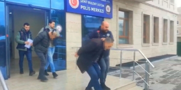 zeytinburnunda-park-yeri-kavgasi-cinayetinde-2-tutuklama-Ub44xQyI.jpg