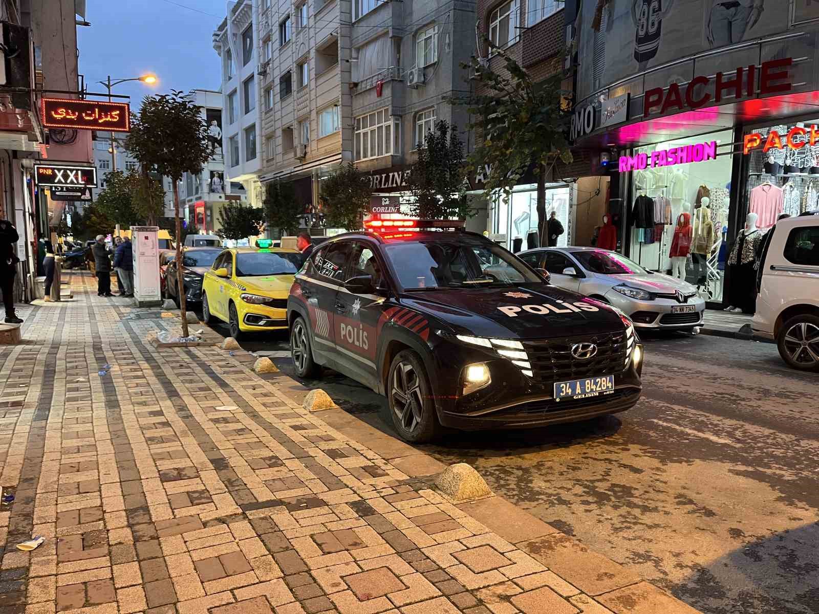 zeytinburnunda park yeri tartismasinda kan akti 1 olu 1 yarali 0 6Ry5K6ce