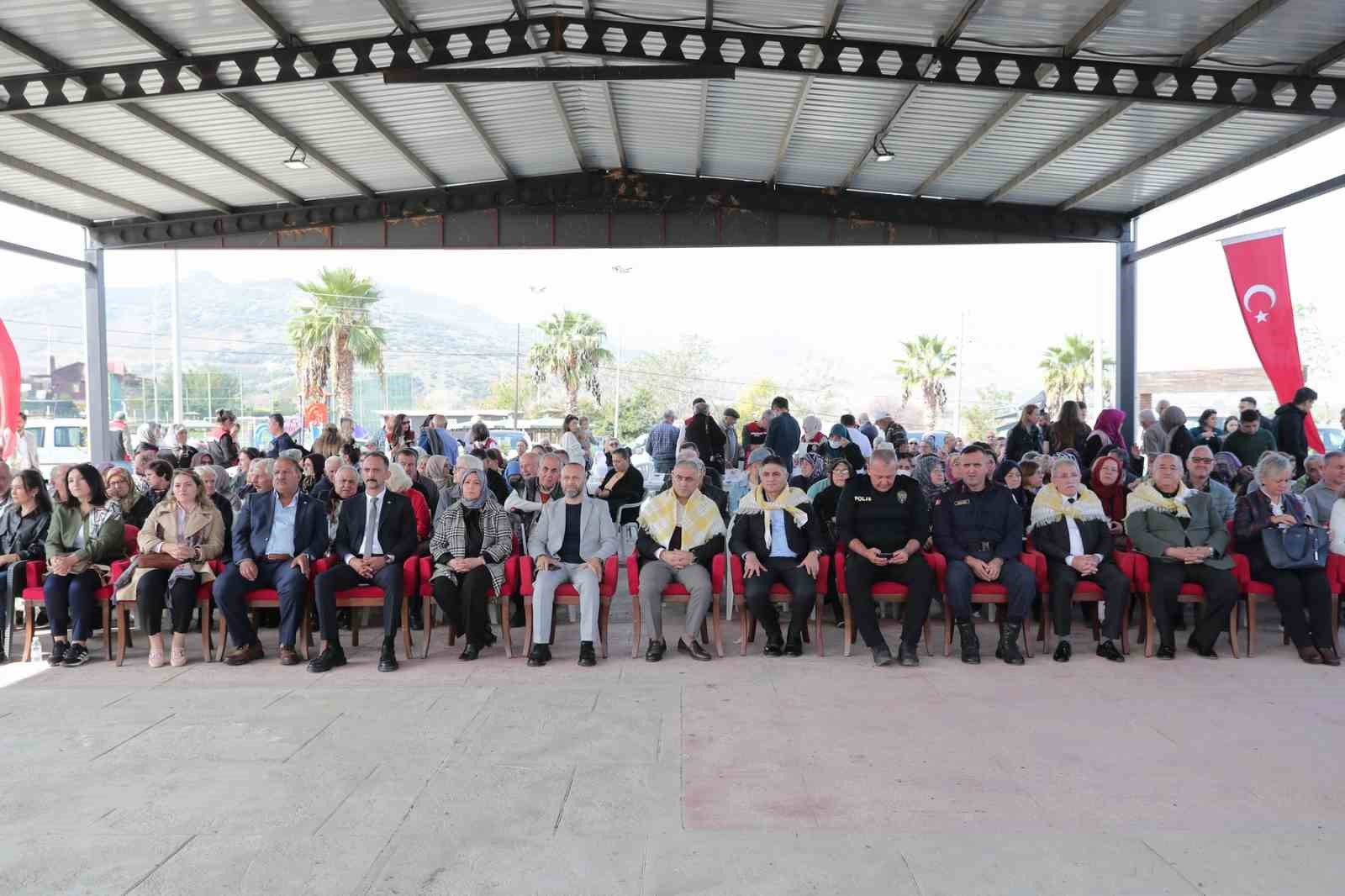 zeytinin yolculugu aliagada senlikle kutlandi 9 ltKRvLR5