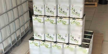 zeytinyagi-siselerine-gizlenmis-3-bin-litre-kacak-alkol-ele-gecirildi-JN91LlrV.jpg