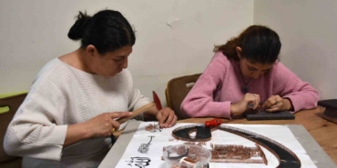 zihinsel-engelli-beyza-filografi-sanatiyla-hayata-tutunuyor-L66fLtnY.jpg