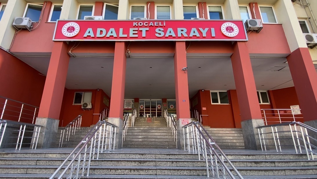 zihinsel engelli kadin amcasinin olumune neden oldugu iddiasiyla yargilaniyor 0 KMHcKH5i