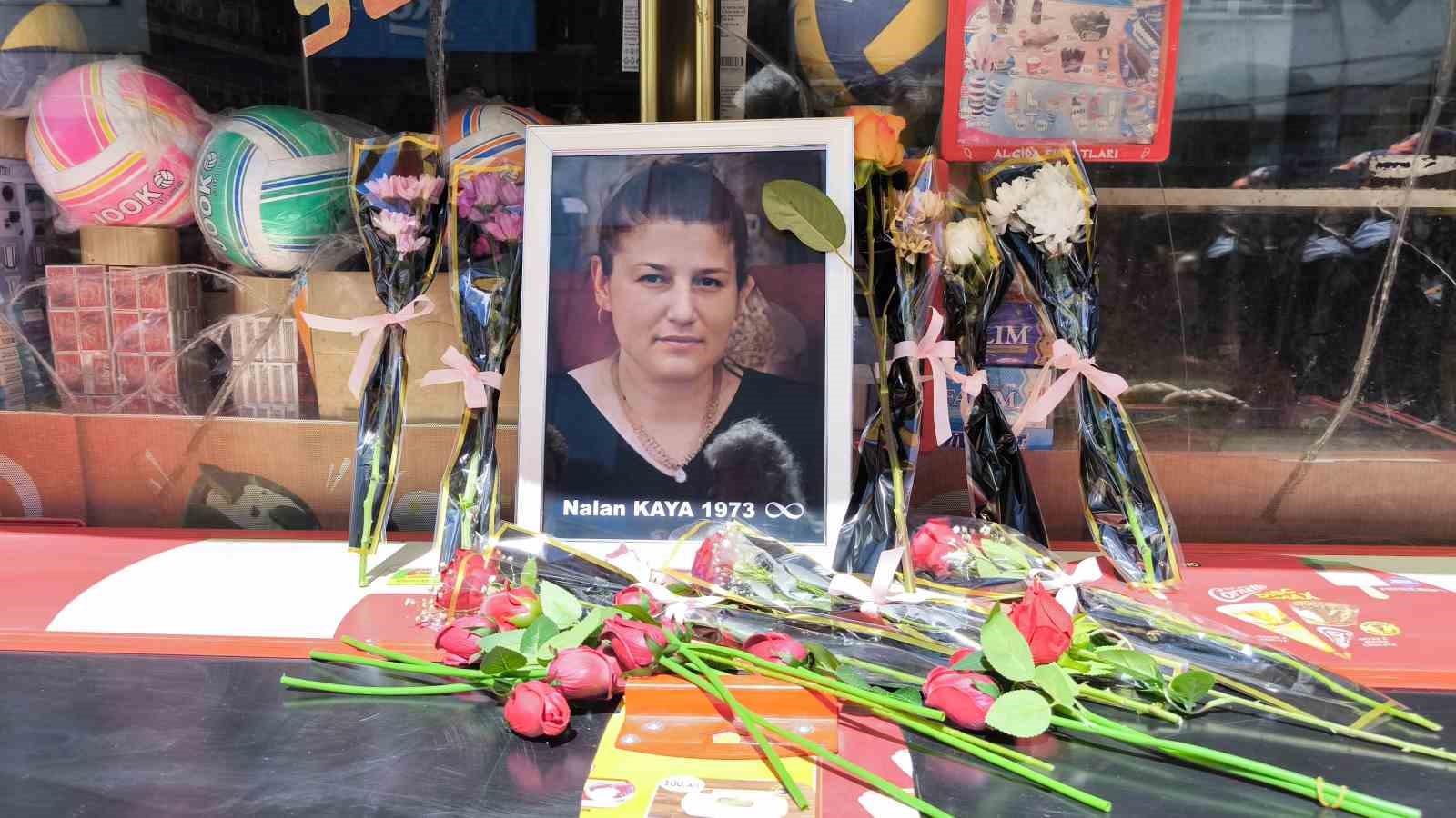 Zihinsel engelli kızına istismarı öğrenince kalbi buna dayanmayan anne için Şavşat halkı bir araya geldi 4 zihinsel engelli kizina istismari ogrenince kalbi buna dayanmayan anne icin savsat halki bir araya AEOHz8vm