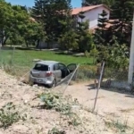 zincirleme-kazada-otomobil-enstitunun-bahcesine-dustu-3-yarali-OgY4WKsw.jpg