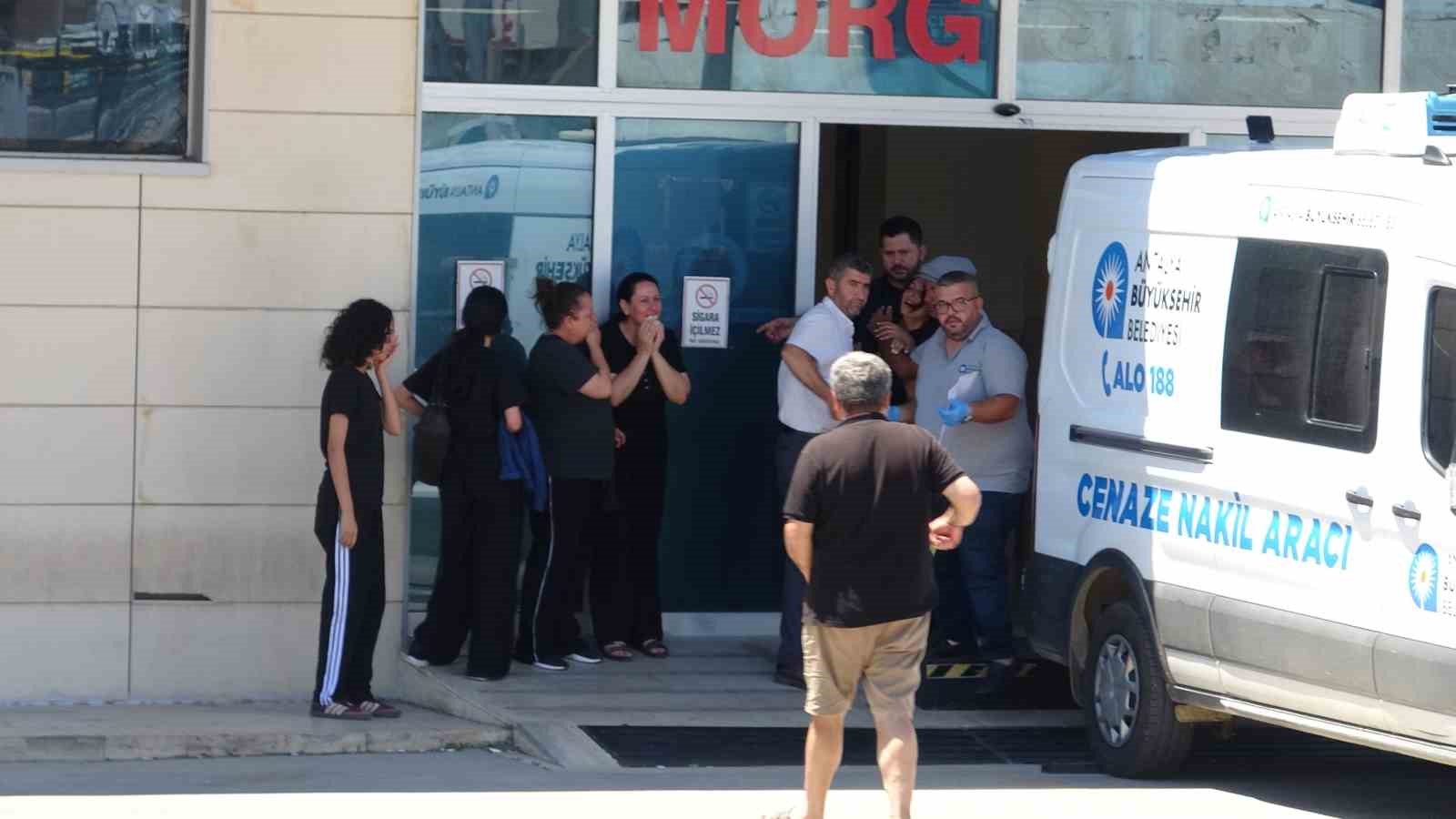 Zıpkınla balık avlarken kayalıklara sıkışarak hayatını kaybetti 5 zipkinla balik avlarken kayaliklara sikisarak hayatini kaybetti 1 NAMiDZuU
