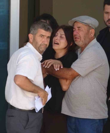 zipkinla-balik-avlarken-kayaliklara-sikisarak-hayatini-kaybetti-UOjnjTOj.jpg