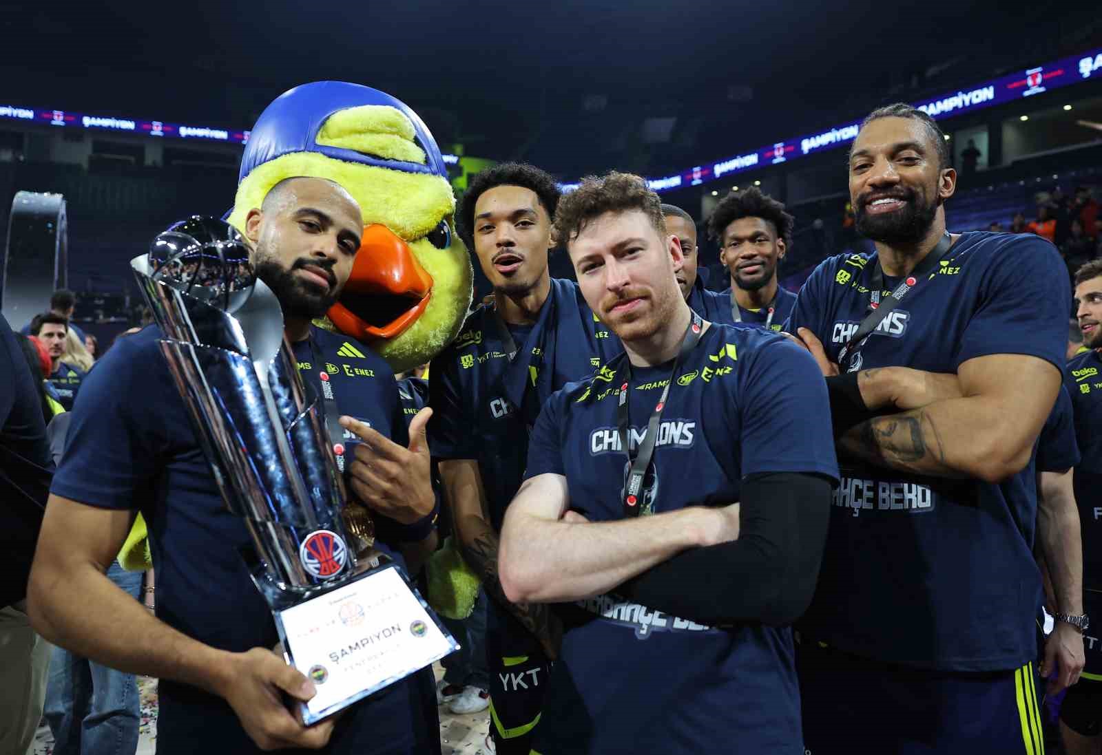 Ziraat Bankası Erkekler Türkiye Kupası üst üste 3. kez Fenerbahçe’nin 4 ziraat bankasi erkekler turkiye kupasi ust uste 3 kez fenerbahcenin 0 JUNIUe32