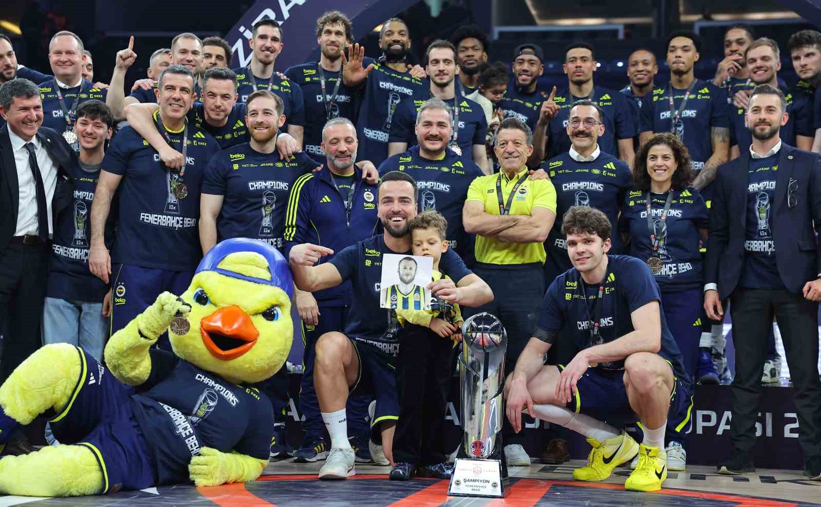Ziraat Bankası Erkekler Türkiye Kupası üst üste 3. kez Fenerbahçe’nin 5 ziraat bankasi erkekler turkiye kupasi ust uste 3 kez fenerbahcenin 1 MeHSr96V