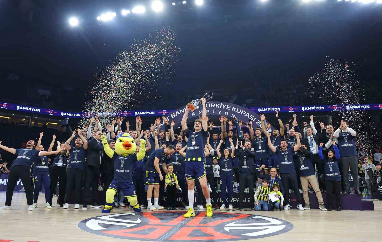 Ziraat Bankası Erkekler Türkiye Kupası üst üste 3. kez Fenerbahçe’nin 6 ziraat bankasi erkekler turkiye kupasi ust uste 3 kez fenerbahcenin 2 G8KqfieO