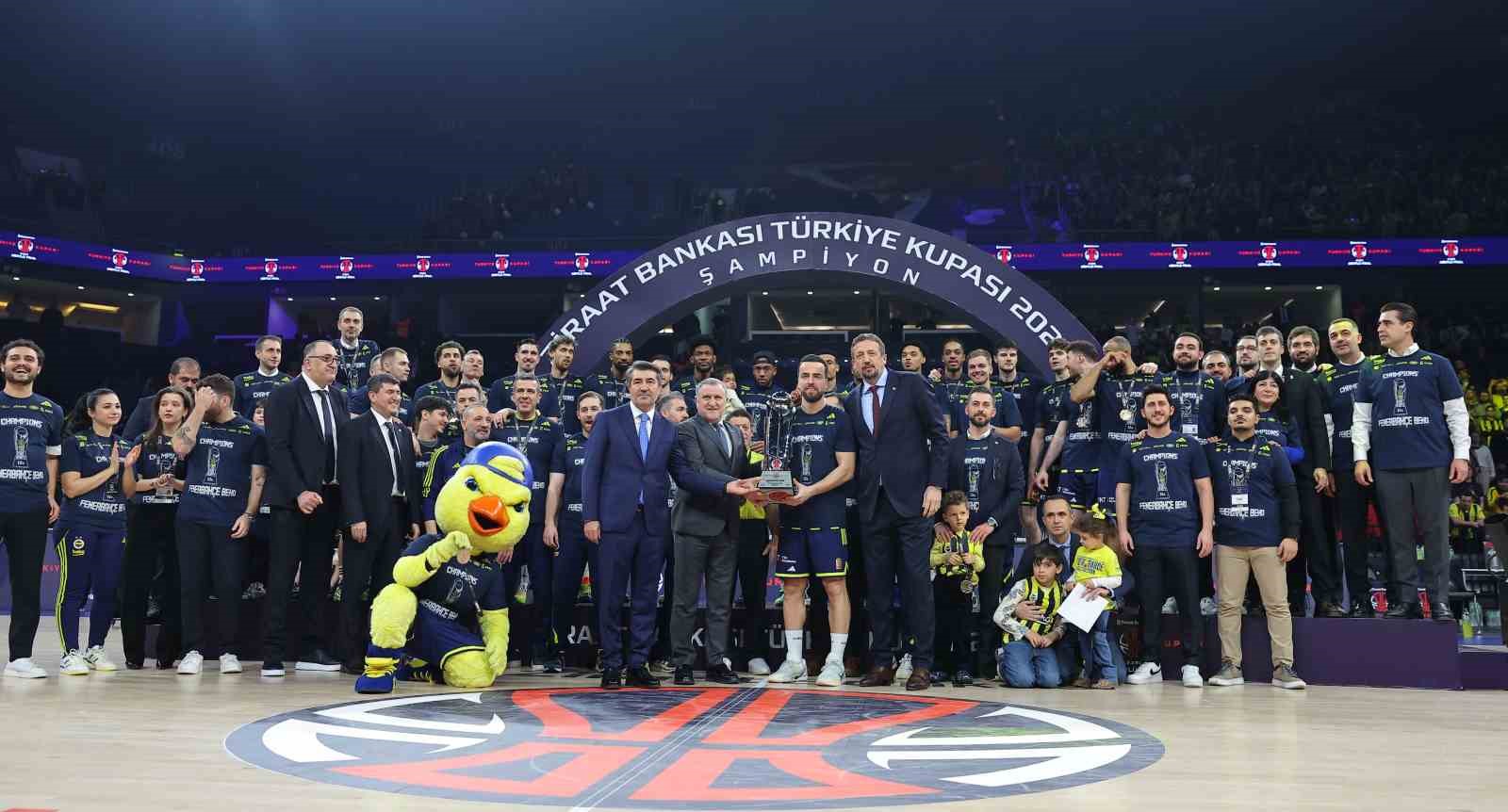 Ziraat Bankası Erkekler Türkiye Kupası üst üste 3. kez Fenerbahçe’nin 7 ziraat bankasi erkekler turkiye kupasi ust uste 3 kez fenerbahcenin 3 2Beq4Jcv