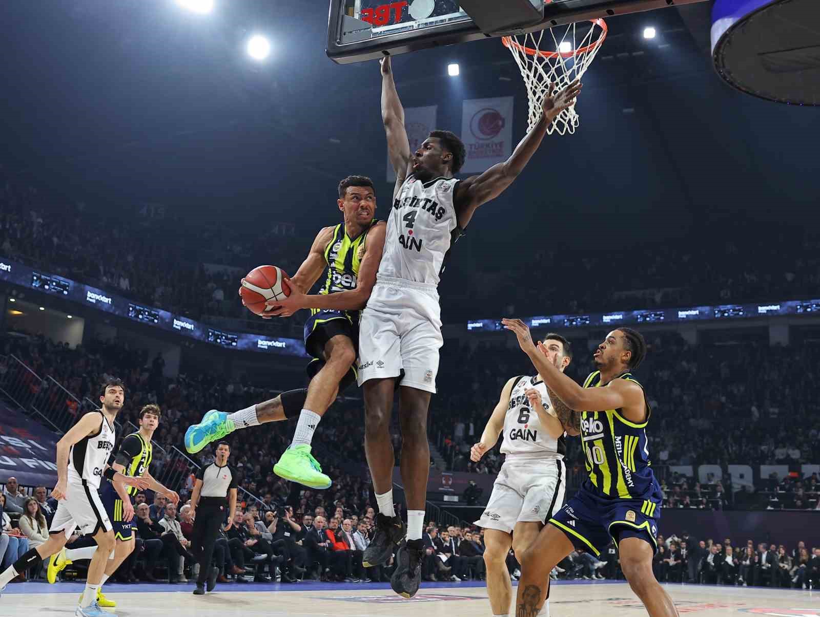 Ziraat Bankası Erkekler Türkiye Kupası üst üste 3. kez Fenerbahçe’nin 11 ziraat bankasi erkekler turkiye kupasi ust uste 3 kez fenerbahcenin 7 URnRsT42