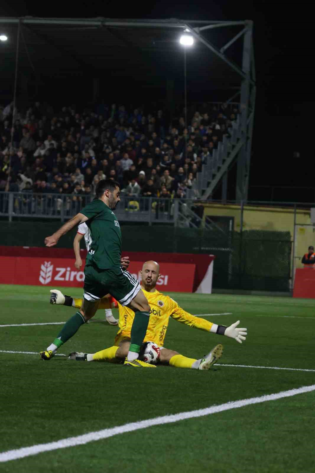 ziraat turkiye kupasi aliaga fk 0 genclerbirligi 0 ilk yari 0