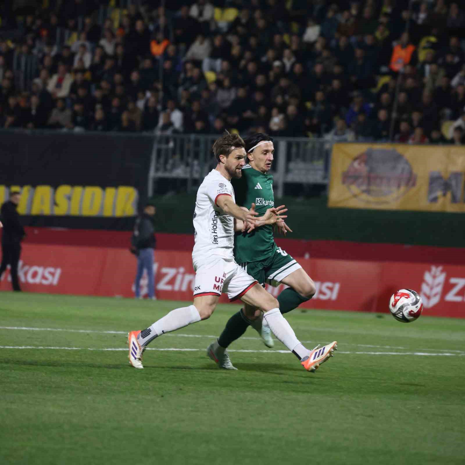 ziraat turkiye kupasi aliaga fk 0 genclerbirligi 0 ilk yari 5