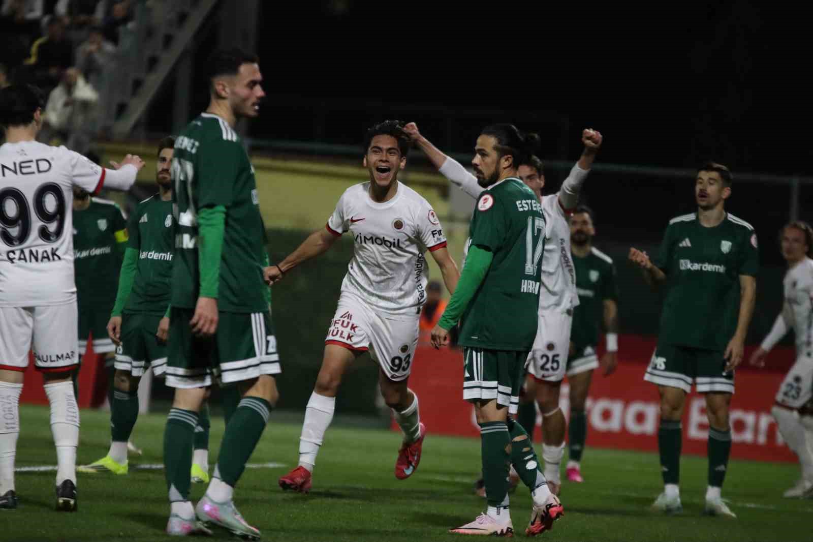 Ziraat Türkiye Kupası: Aliağa FK: 1 - Gençlerbirliği: 3 (Maç sonucu) 7 ziraat turkiye kupasi aliaga fk 1 genclerbirligi 3 mac sonucu 3 A9WnjXEg