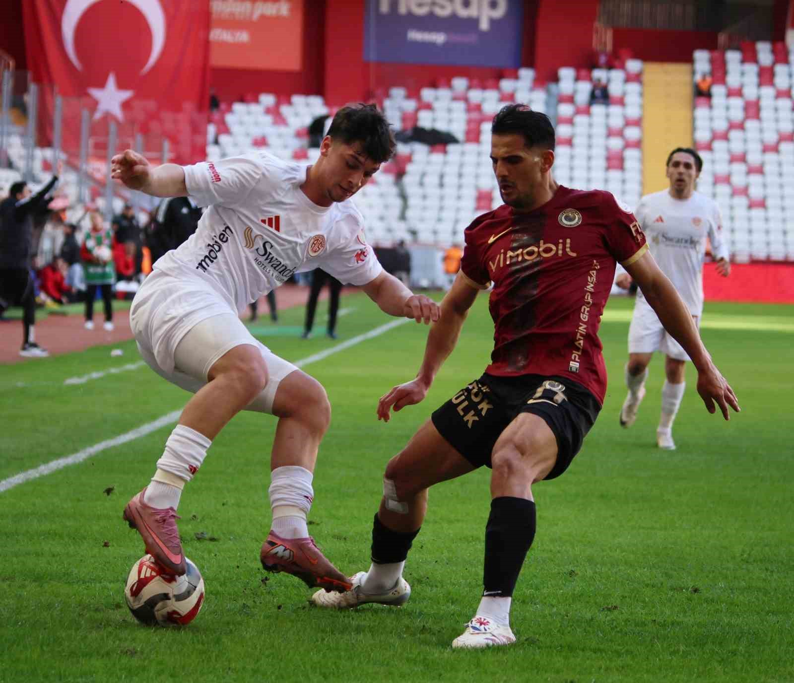 ziraat turkiye kupasi antalyaspor 0 genclerbirligi 0 ilk yari 0