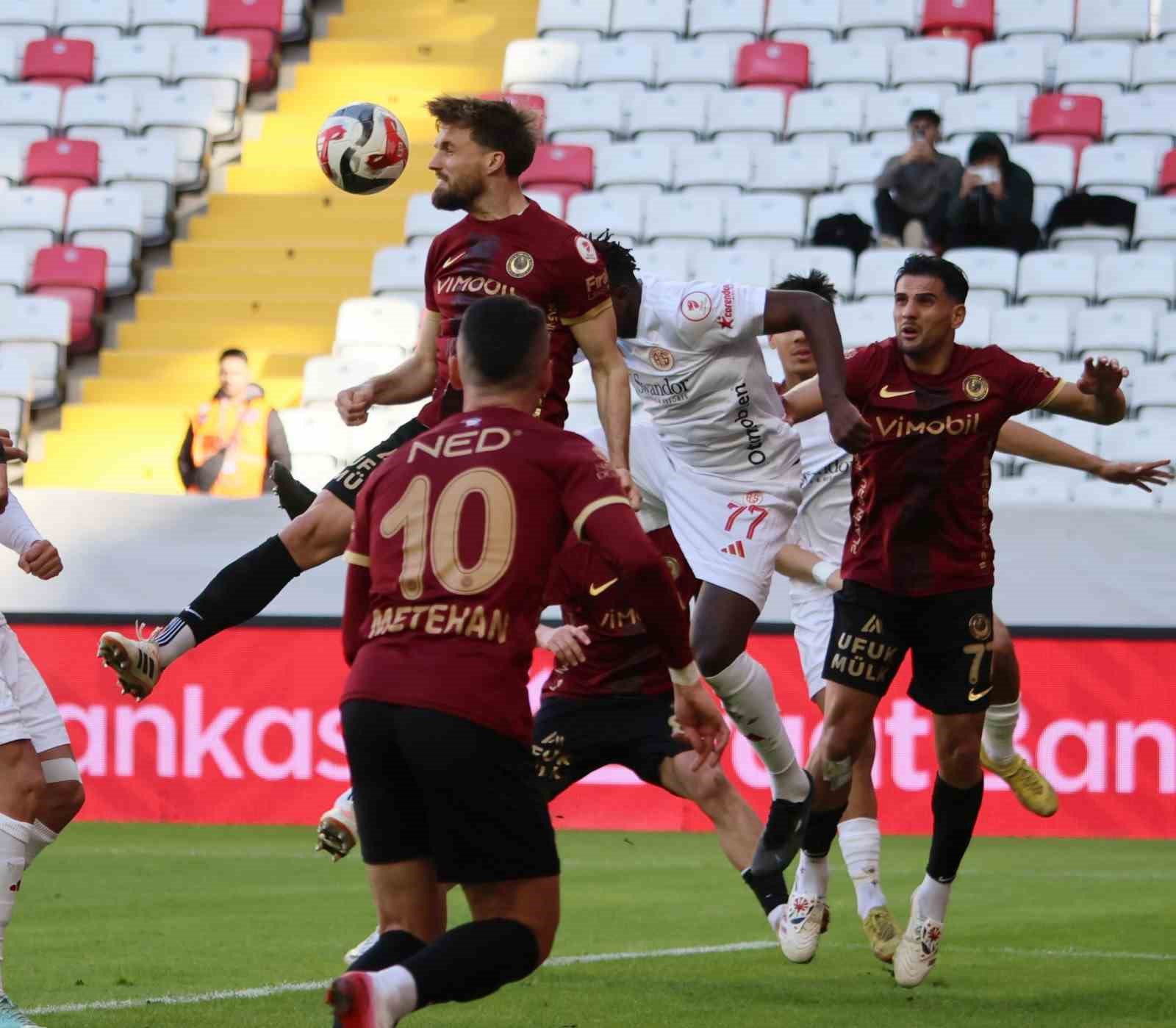 ziraat turkiye kupasi antalyaspor 0 genclerbirligi 0 ilk yari 1 und5EMzn