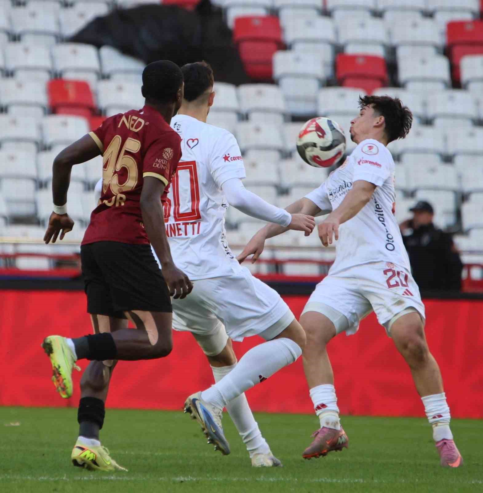 ziraat turkiye kupasi antalyaspor 0 genclerbirligi 1 mac sonucu 14 jmOX3fl5