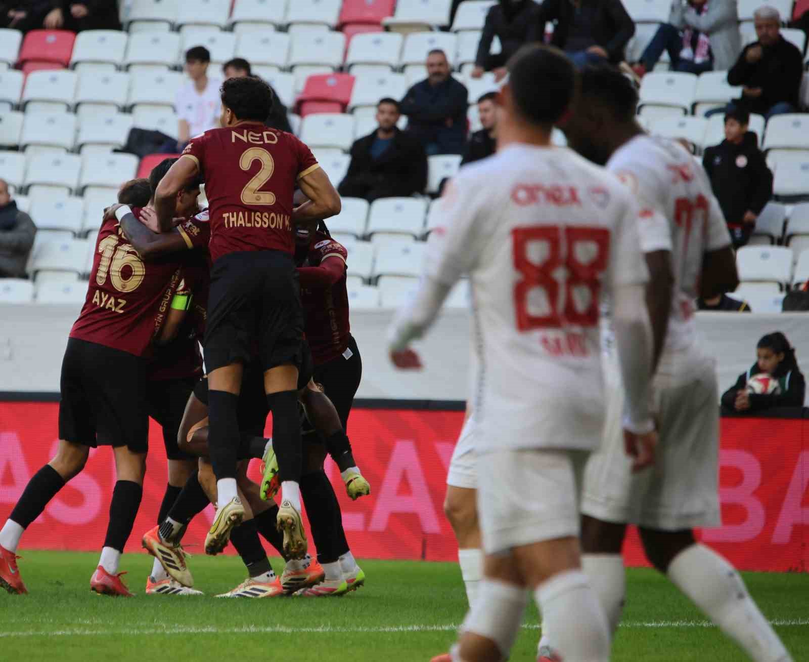 ziraat turkiye kupasi antalyaspor 0 genclerbirligi 1 mac sonucu 9 CighrB2X
