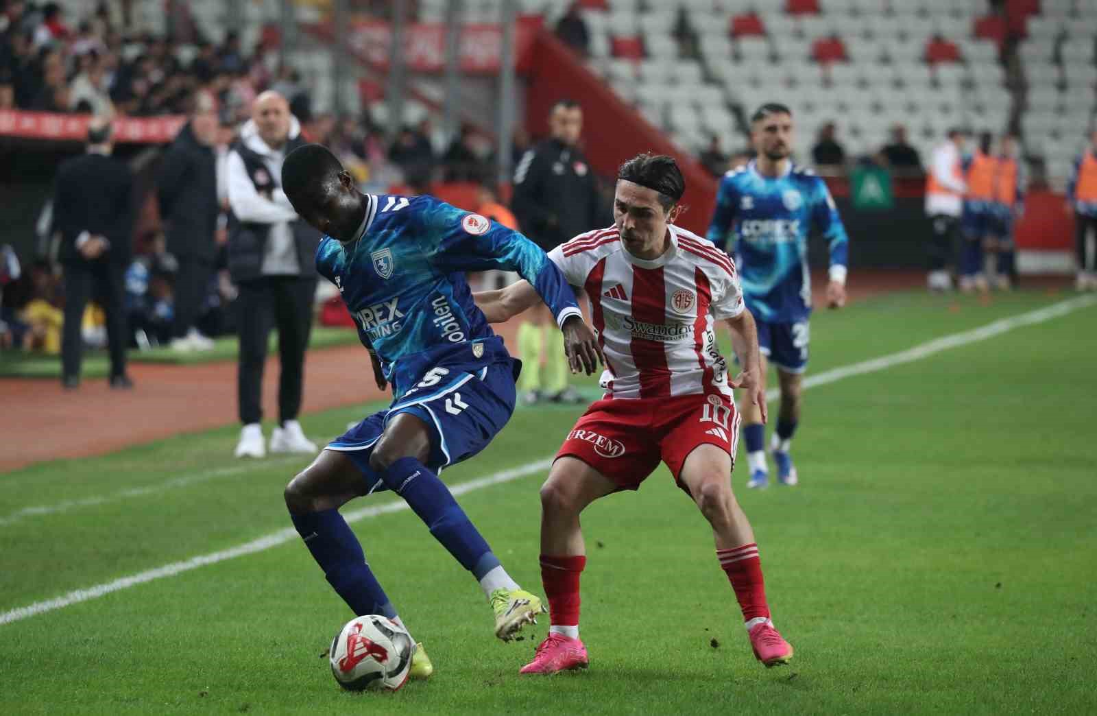 Ziraat Türkiye Kupası: Antalyaspor: 0 - Samsunspor: 2 (Maç sonucu) 10 ziraat turkiye kupasi antalyaspor 0 samsunspor 2 mac sonucu 6 kGTQIagz