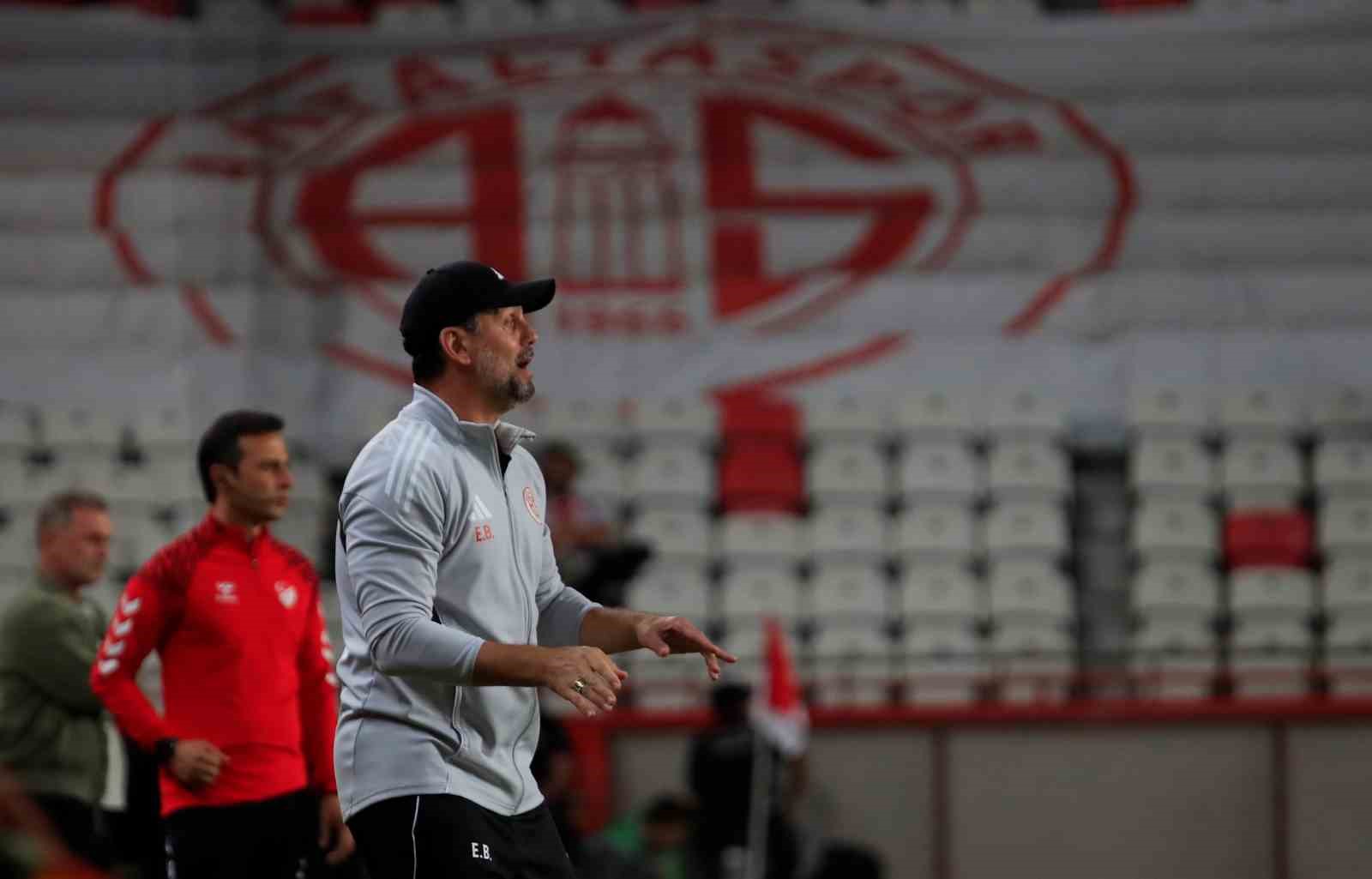 Ziraat Türkiye Kupası: Antalyaspor: 3 - Bursaspor: 0 14 ziraat turkiye kupasi antalyaspor 3 bursaspor 0 10