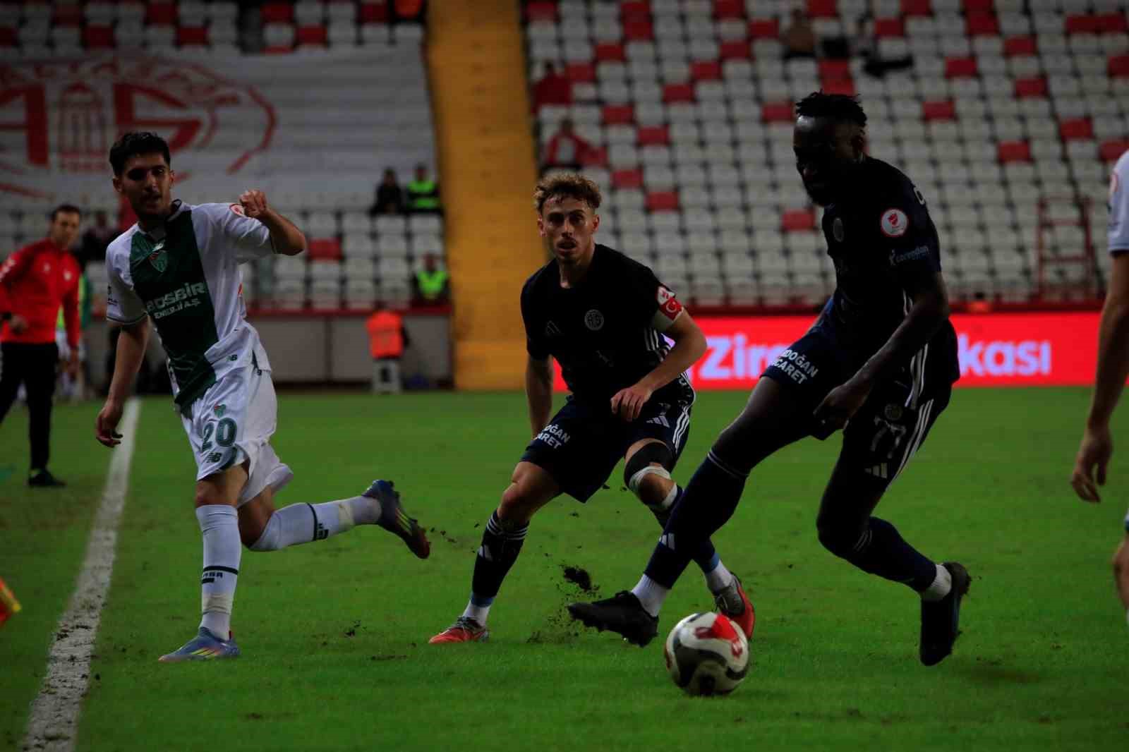 Ziraat Türkiye Kupası: Antalyaspor: 3 - Bursaspor: 0 18 ziraat turkiye kupasi antalyaspor 3 bursaspor 0 14