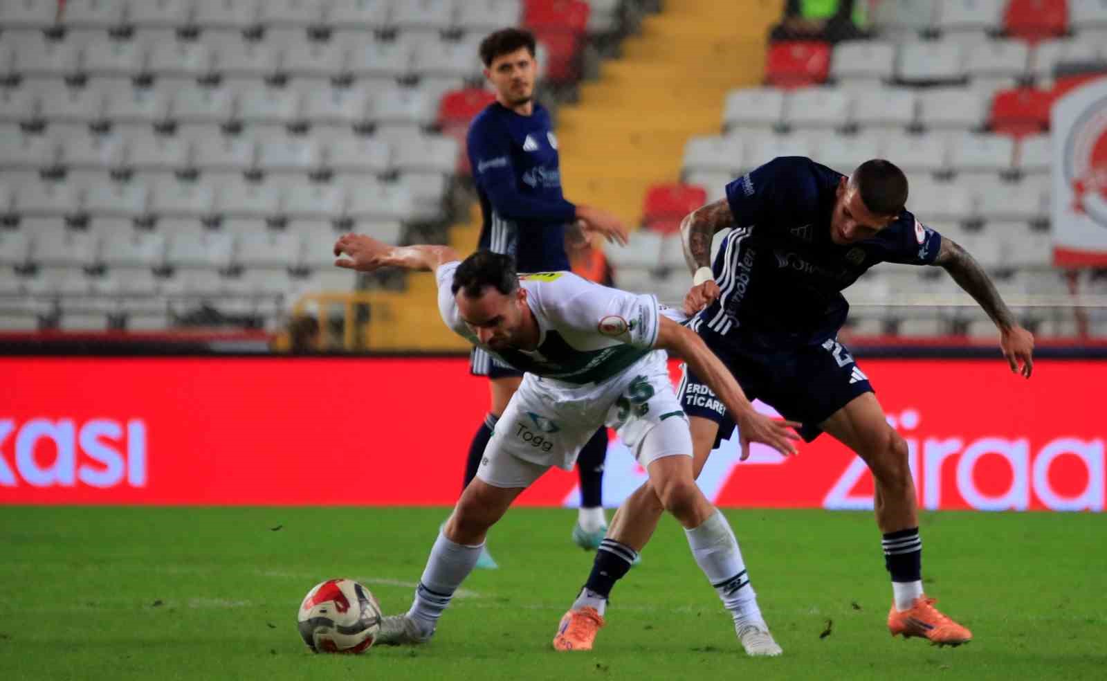 Ziraat Türkiye Kupası: Antalyaspor: 3 - Bursaspor: 0 29 ziraat turkiye kupasi antalyaspor 3 bursaspor 0 25 Jfc1T4EV