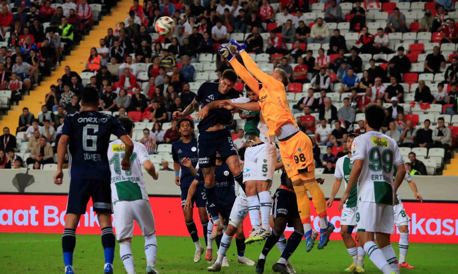 Ziraat Türkiye Kupası: Antalyaspor: 3 - Bursaspor: 0 10 ziraat turkiye kupasi antalyaspor 3 bursaspor 0 6 WcZ44CRe