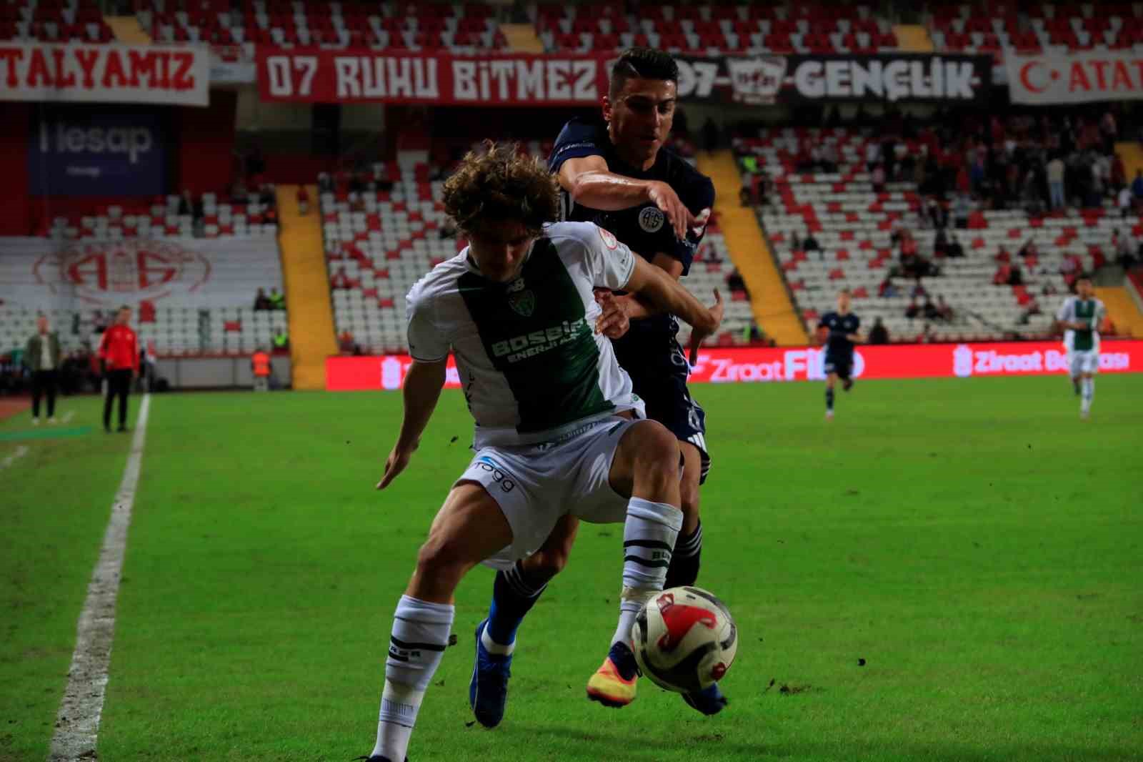 Ziraat Türkiye Kupası: Antalyaspor: 3 - Bursaspor: 0 13 ziraat turkiye kupasi antalyaspor 3 bursaspor 0 9 HH2VM2tg