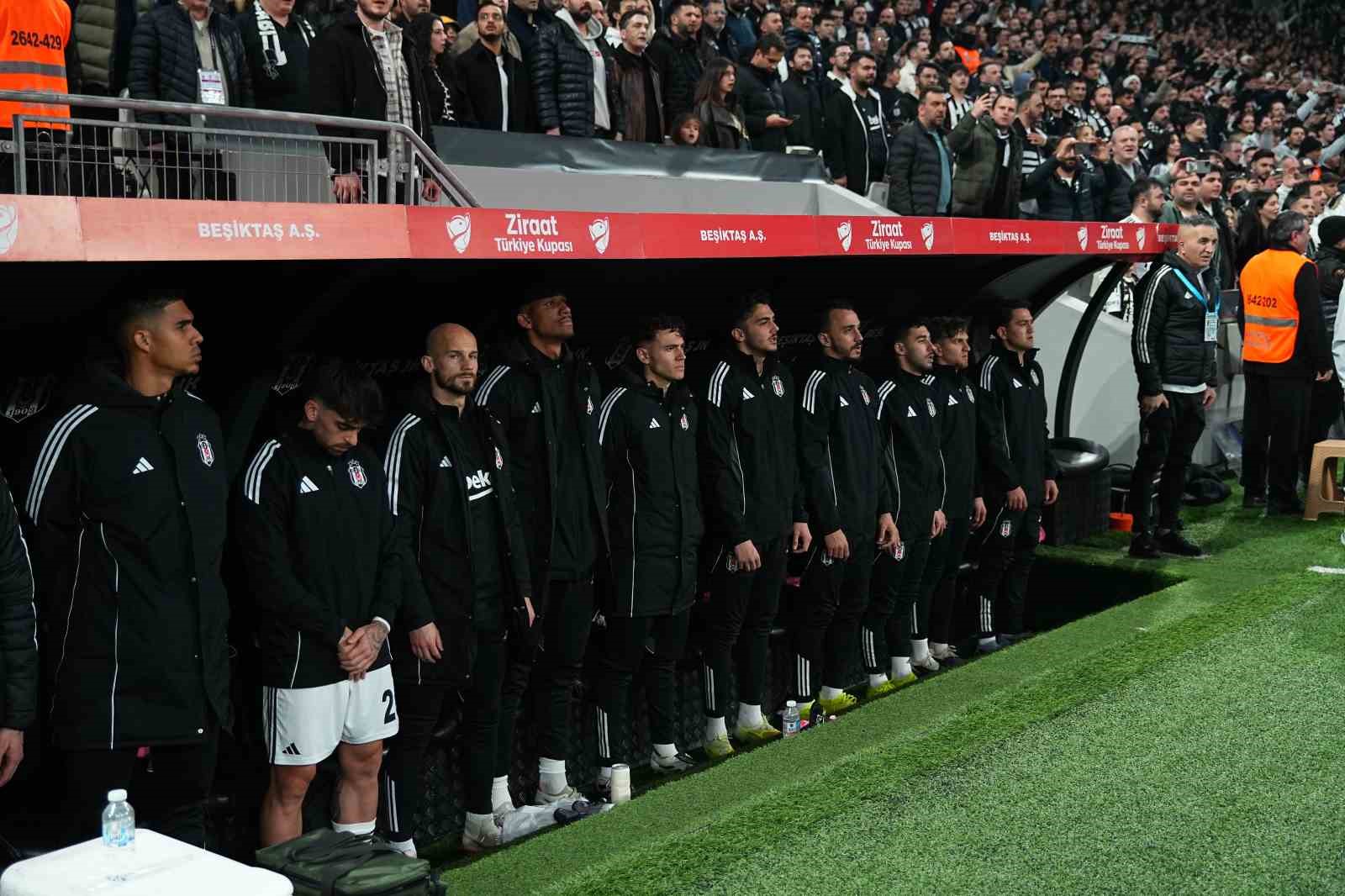 Ziraat Türkiye Kupası: Beşiktaş: 0 - Çaykur Rizespor: 0 (Maç devam ediyor) 14 ziraat turkiye kupasi besiktas 0 caykur rizespor 0 mac devam ediyor 10 jVA1XkOF