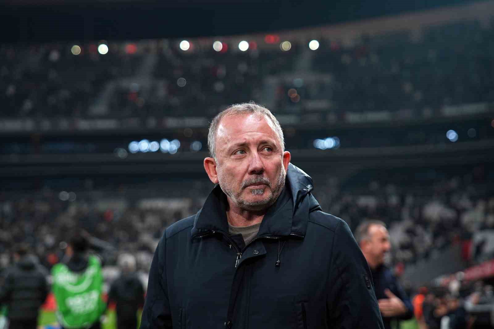 Ziraat Türkiye Kupası: Beşiktaş: 0 - Çaykur Rizespor: 0 (Maç devam ediyor) 16 ziraat turkiye kupasi besiktas 0 caykur rizespor 0 mac devam ediyor 12