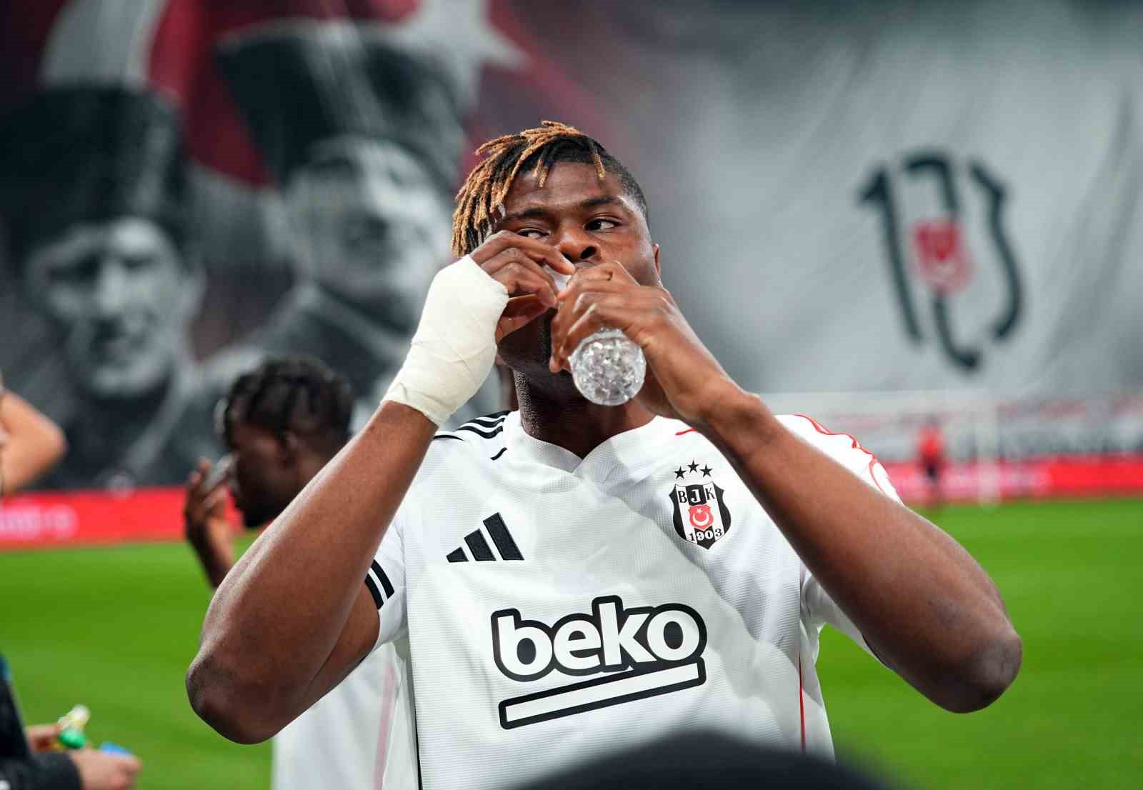 Ziraat Türkiye Kupası: Beşiktaş: 0 - Çaykur Rizespor: 0 (Maç devam ediyor) 18 ziraat turkiye kupasi besiktas 0 caykur rizespor 0 mac devam ediyor 14 sLRw8lu8