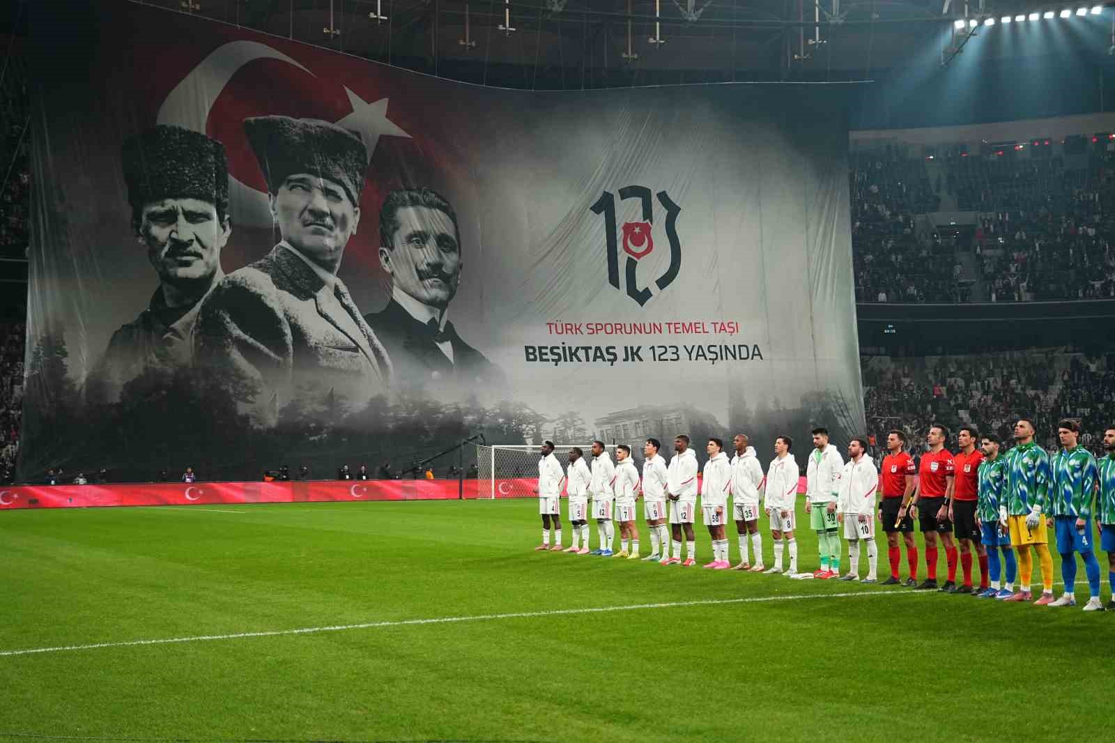 Ziraat Türkiye Kupası: Beşiktaş: 0 - Çaykur Rizespor: 0 (Maç devam ediyor) 12 ziraat turkiye kupasi besiktas 0 caykur rizespor 0 mac devam ediyor 8 fJdgtHIa
