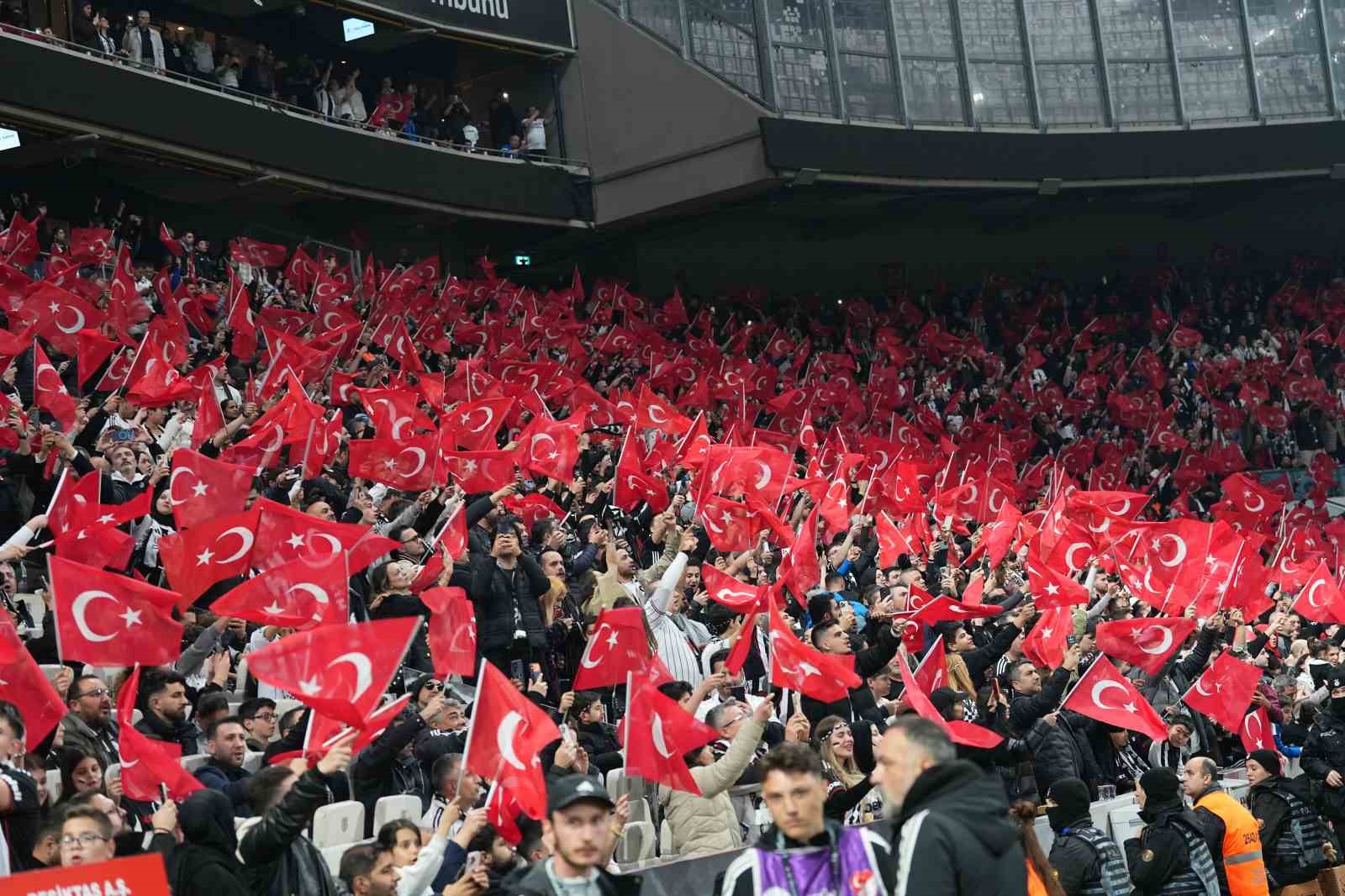 Ziraat Türkiye Kupası: Beşiktaş: 0 - Corendon Alanyaspor: 0 (Maç devam ediyor) 17 ziraat turkiye kupasi besiktas 0 corendon alanyaspor 0 mac devam ediyor 13 7NgY4fi7