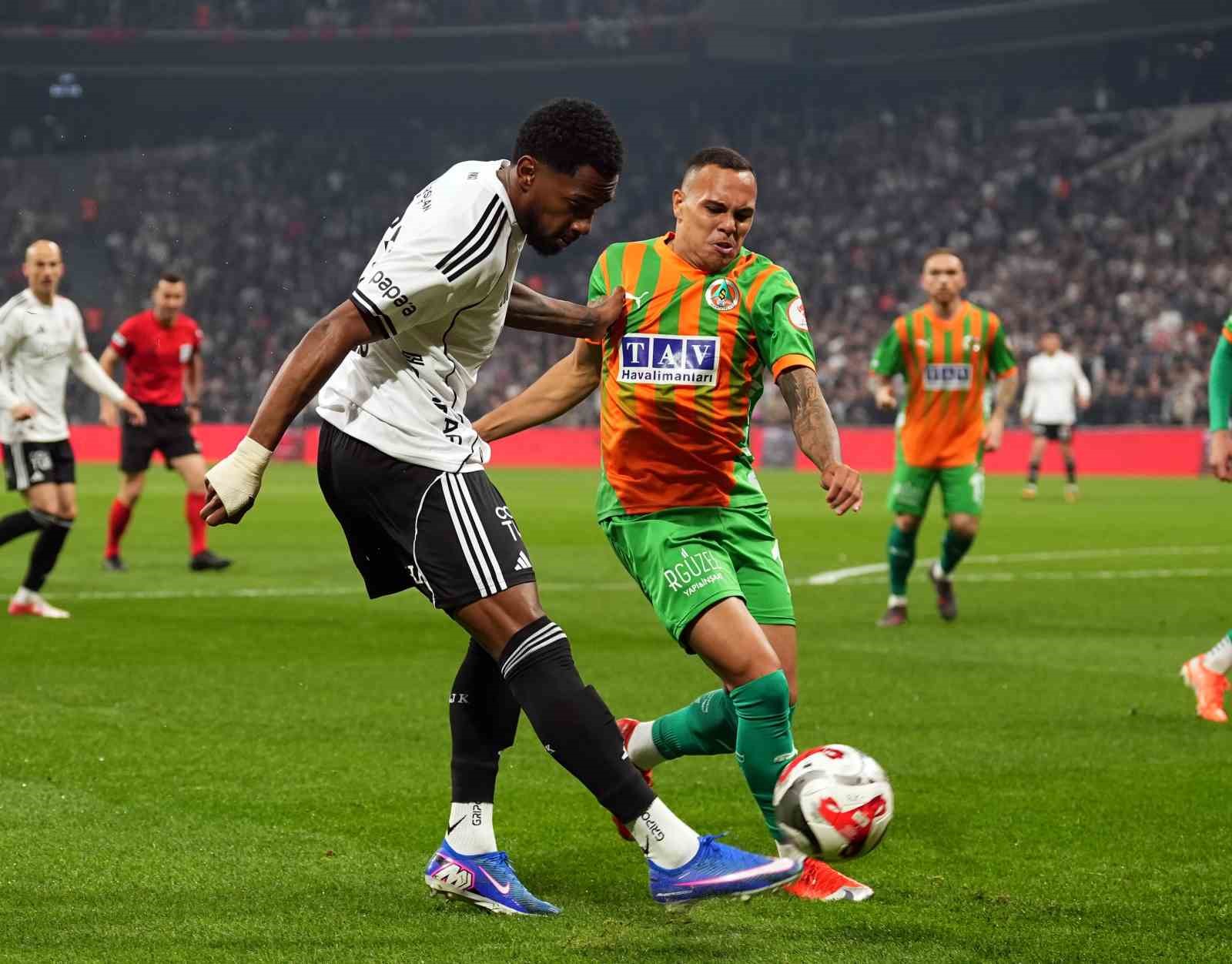 Ziraat Türkiye Kupası: Beşiktaş: 0 - Corendon Alanyaspor: 0 (Maç devam ediyor) 31 ziraat turkiye kupasi besiktas 0 corendon alanyaspor 0 mac devam ediyor 27 FAzid2Il