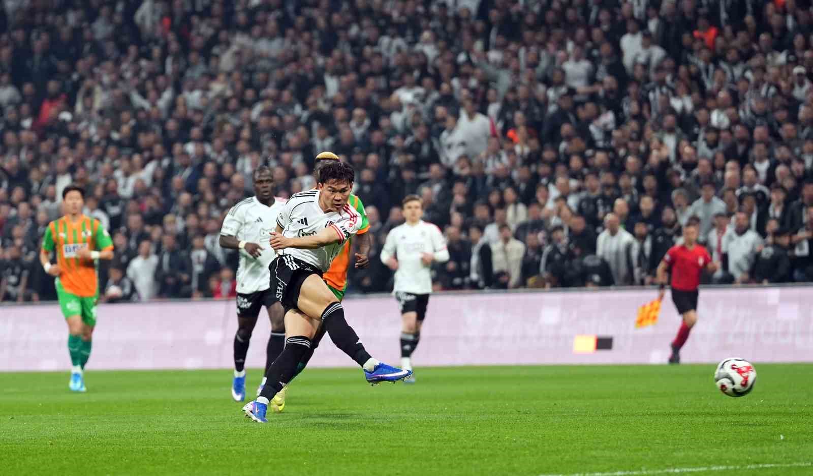Ziraat Türkiye Kupası: Beşiktaş: 0 - Corendon Alanyaspor: 0 (Maç devam ediyor) 33 ziraat turkiye kupasi besiktas 0 corendon alanyaspor 0 mac devam ediyor 29