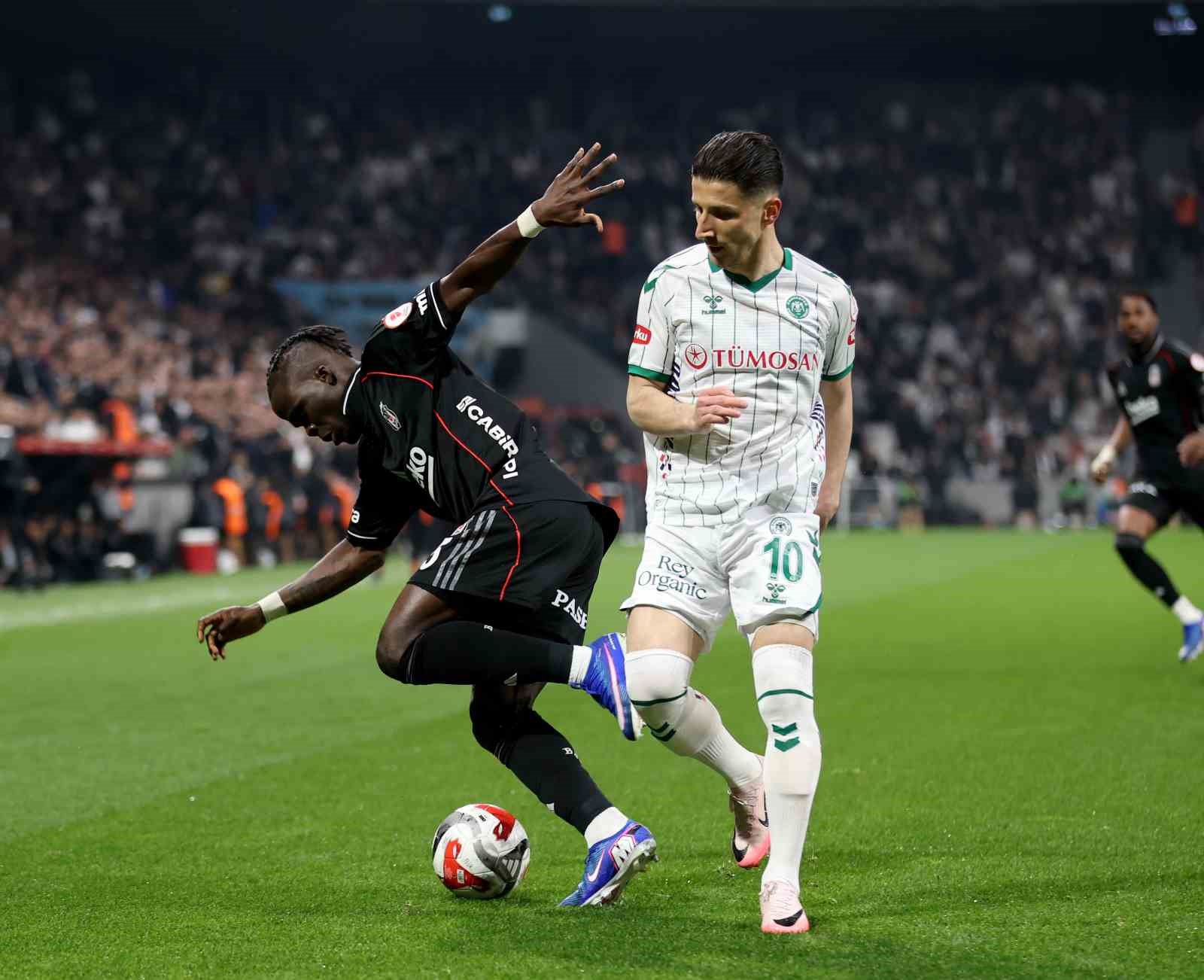 ziraat turkiye kupasi besiktas 0 konyaspor 0 mac devam ediyor 0 QkMlF4j1