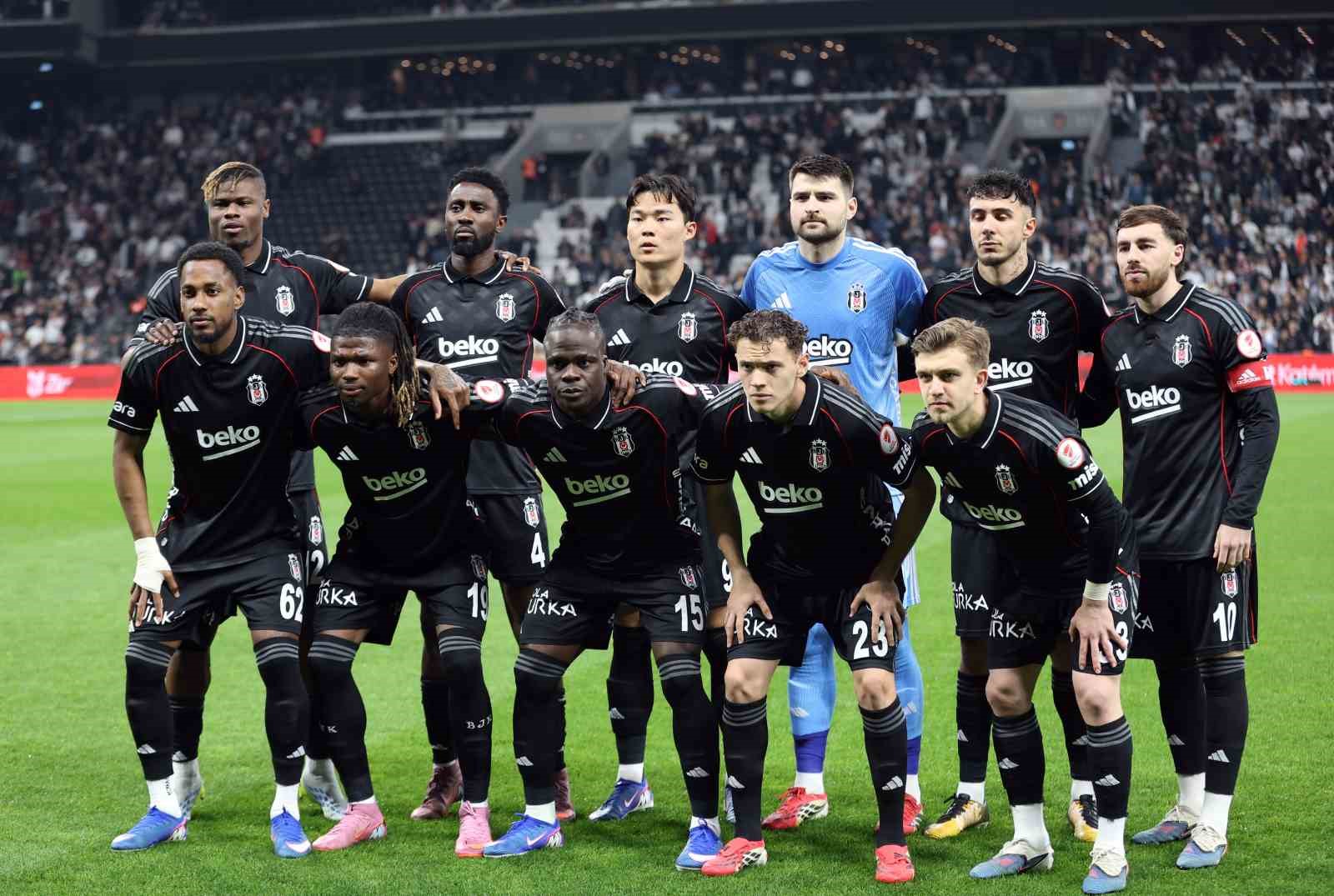 ziraat turkiye kupasi besiktas 0 konyaspor 0 mac devam ediyor 12 k9F8R6us