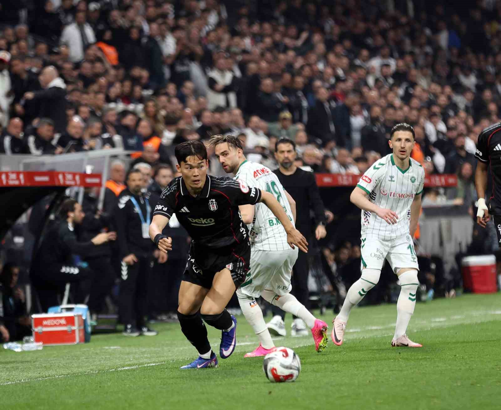 ziraat turkiye kupasi besiktas 0 konyaspor 0 mac devam ediyor 16 IRdLiSr4