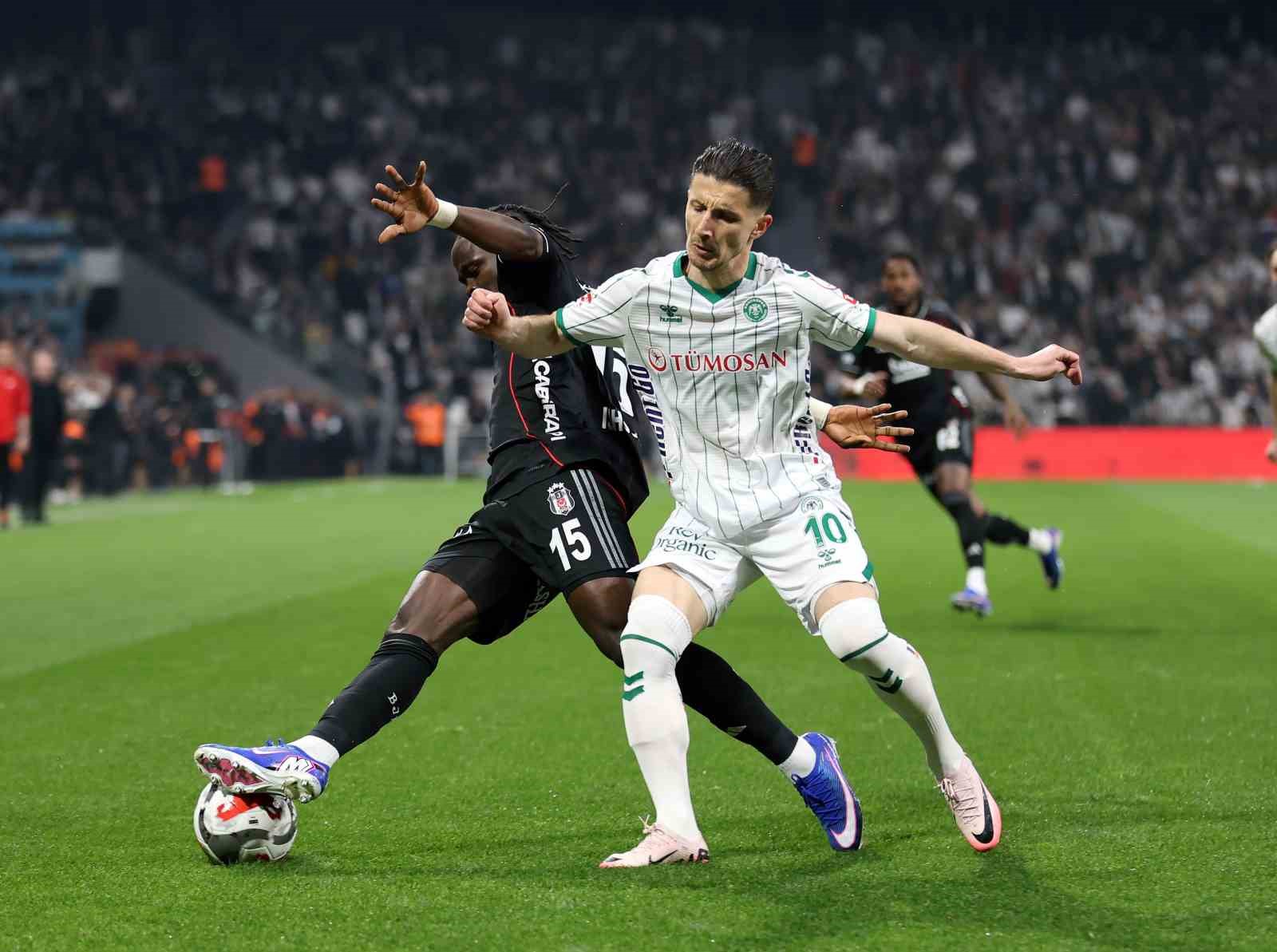 ziraat turkiye kupasi besiktas 0 konyaspor 0 mac devam ediyor 18 Xcm2whWw