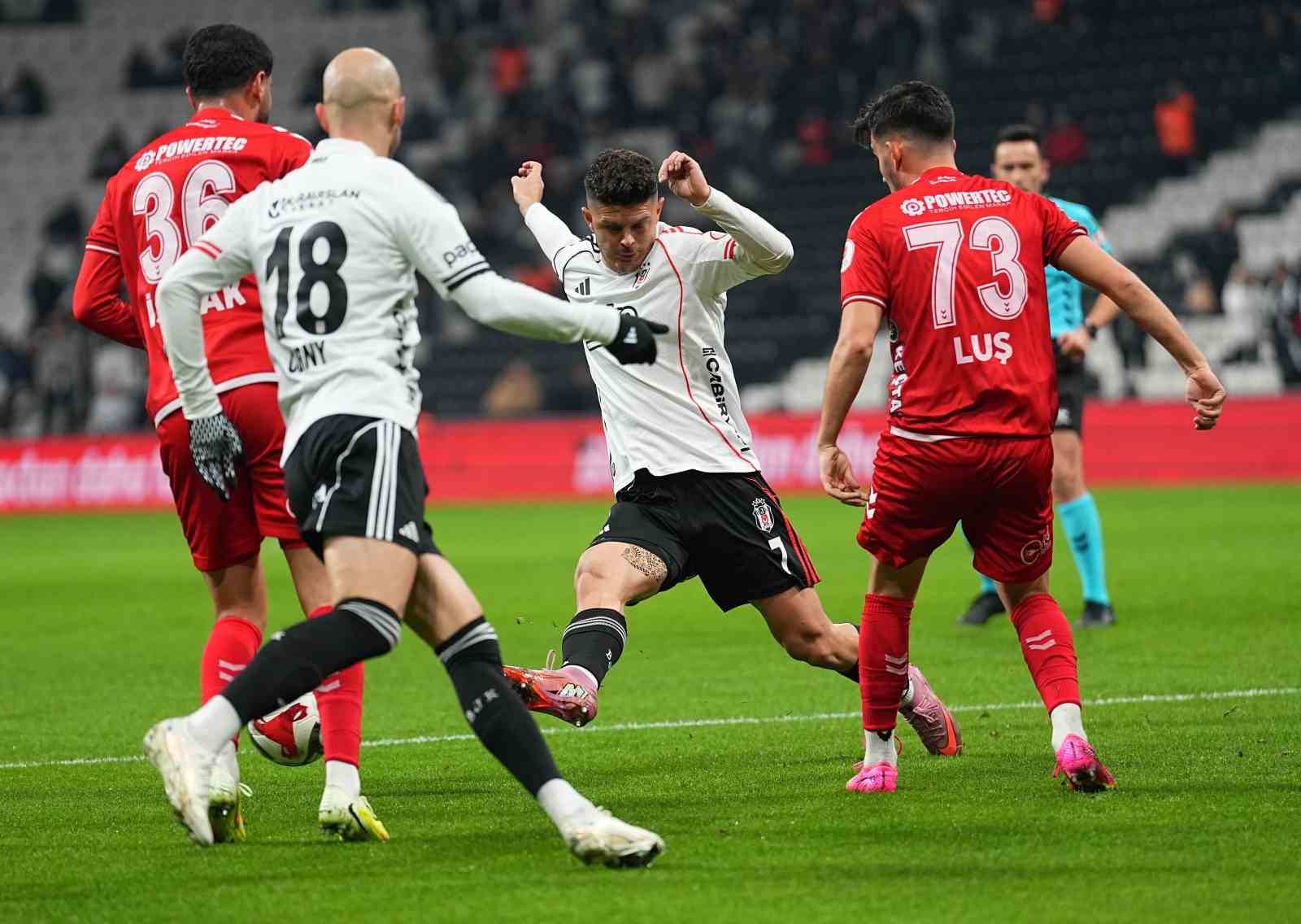 Ziraat Türkiye Kupası: Beşiktaş: 1 - Ankara Keçiörengücü: 0 (Maç devam ediyor) 19 ziraat turkiye kupasi besiktas 1 ankara keciorengucu 0 mac devam ediyor 15 FWpOzWzB