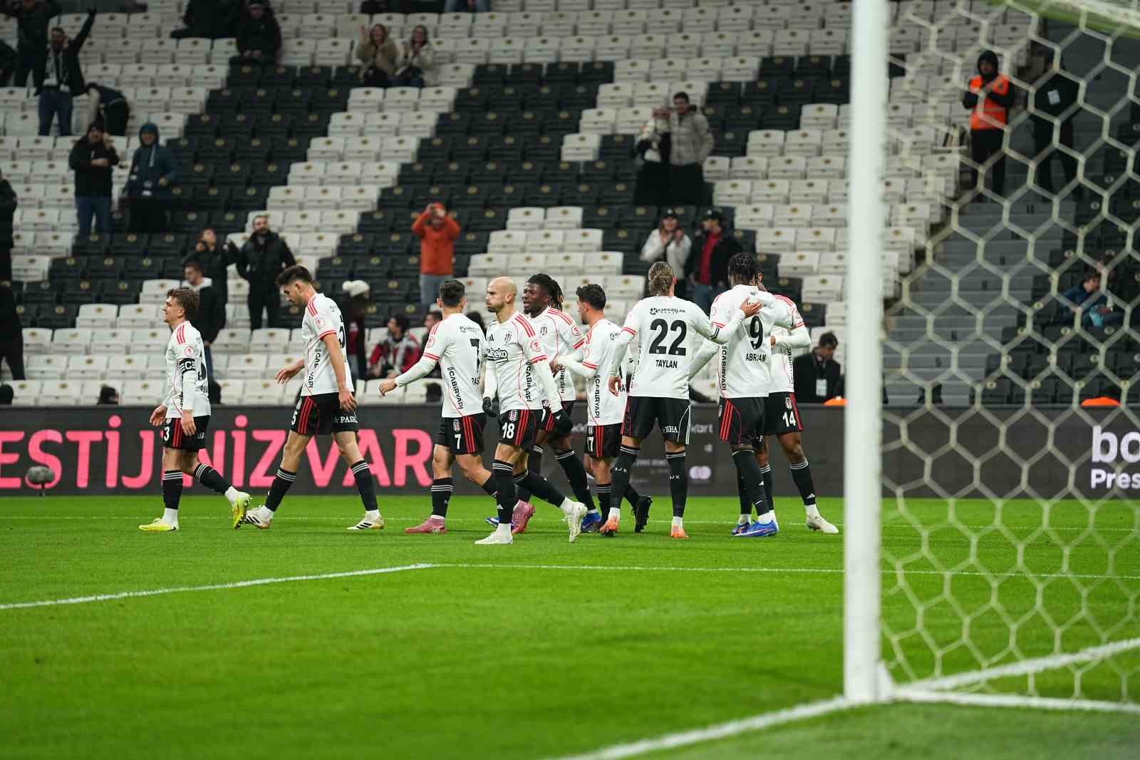Ziraat Türkiye Kupası: Beşiktaş: 1 - Ankara Keçiörengücü: 0 (Maç devam ediyor) 22 ziraat turkiye kupasi besiktas 1 ankara keciorengucu 0 mac devam ediyor 18 E2yNT2bX