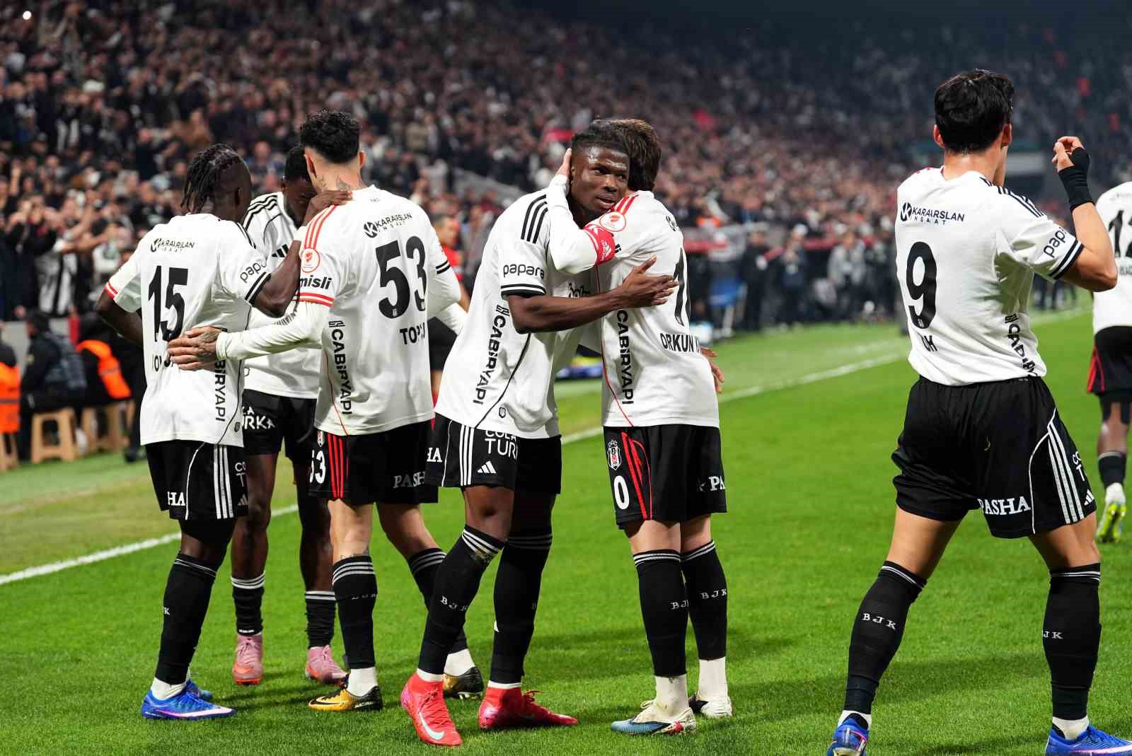 ziraat turkiye kupasi besiktas 1 corendon alanyaspor 0 ilk yari 13 QZS5YQH6