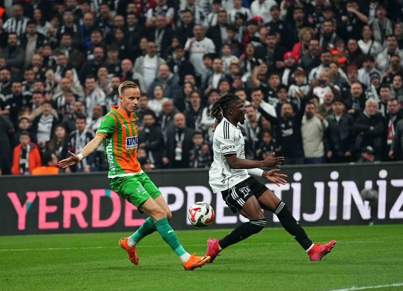 ziraat turkiye kupasi besiktas 1 corendon alanyaspor 0 ilk yari 20 za34dBAF