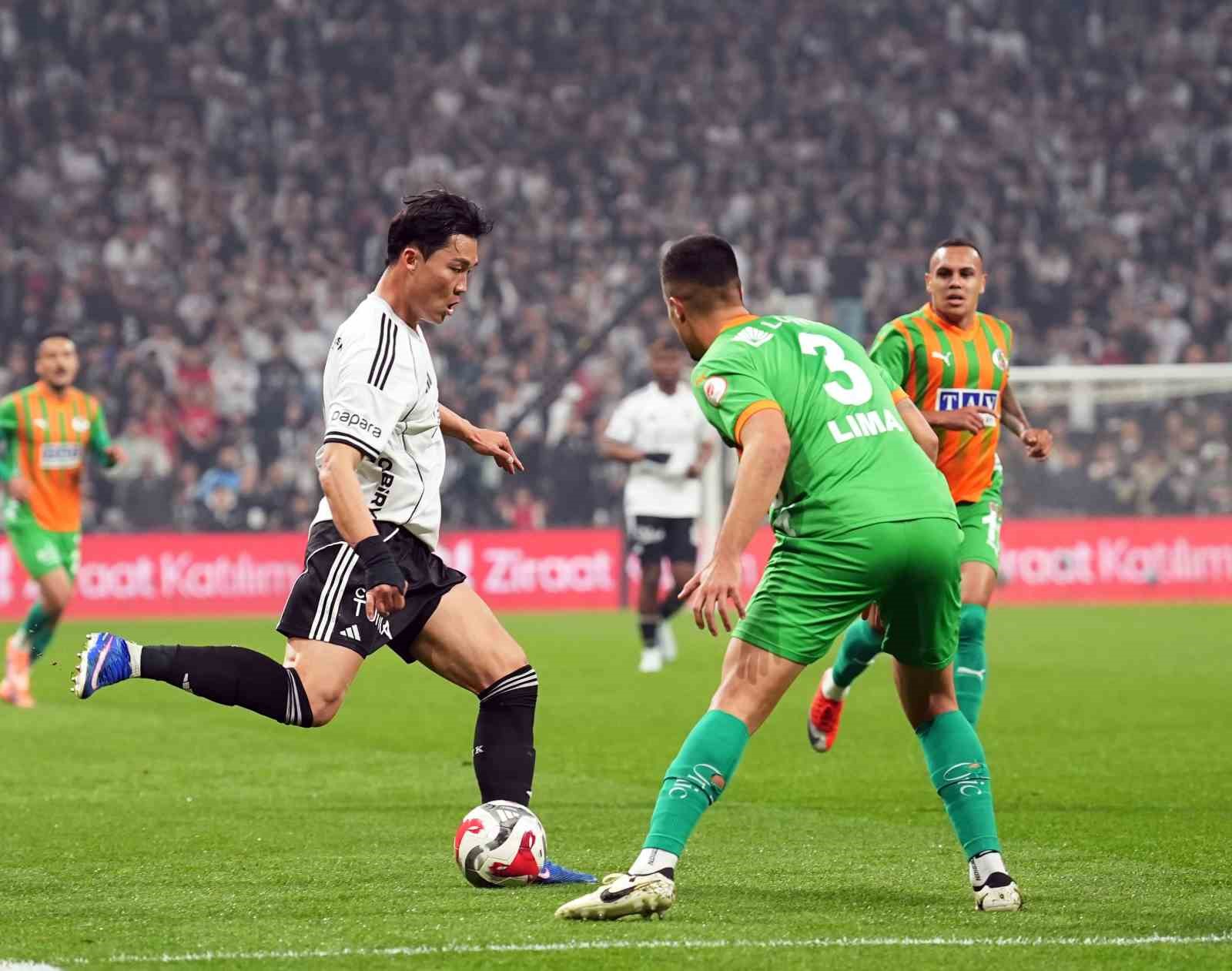 ziraat turkiye kupasi besiktas 1 corendon alanyaspor 0 ilk yari 21 rwMbvlBD