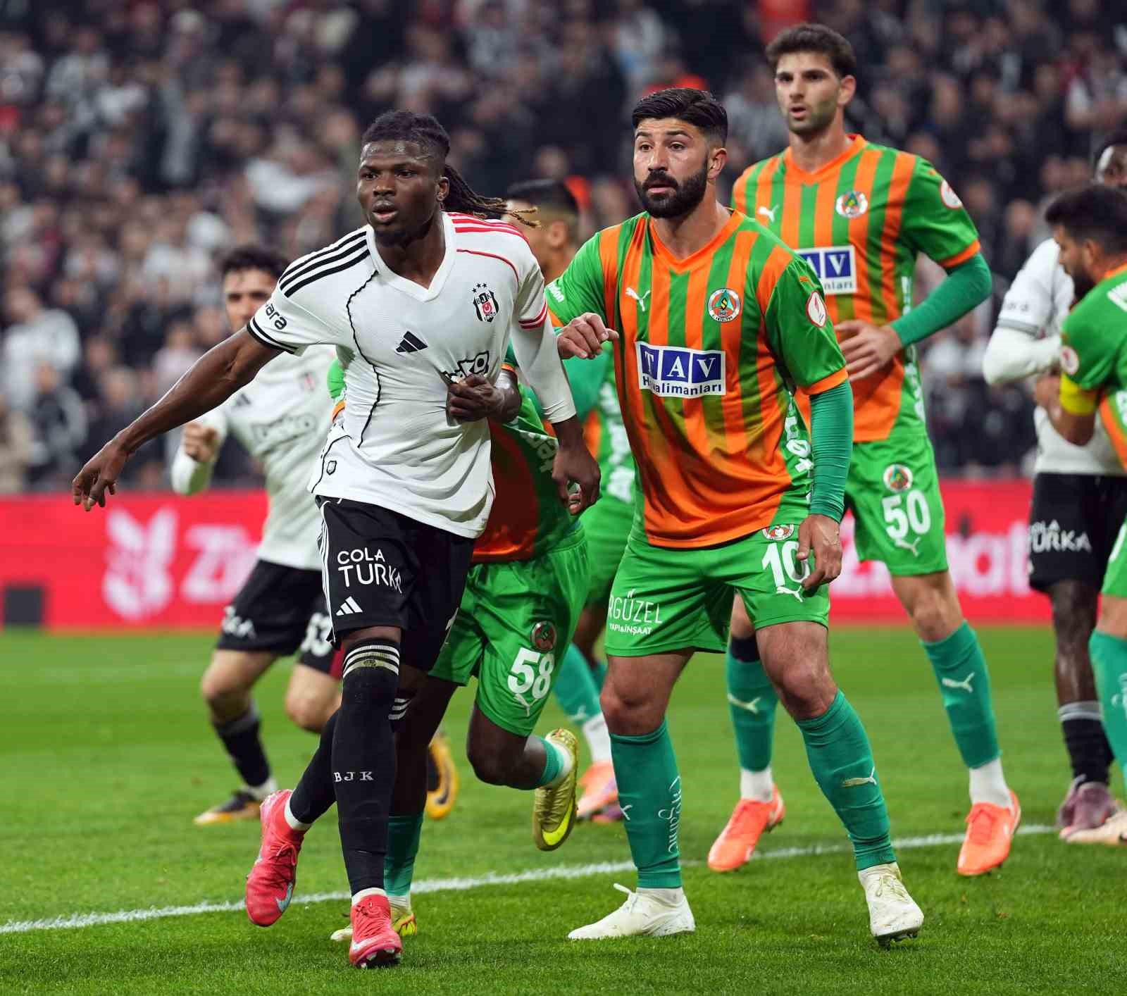 ziraat turkiye kupasi besiktas 1 corendon alanyaspor 0 ilk yari 24 JJAP8e17