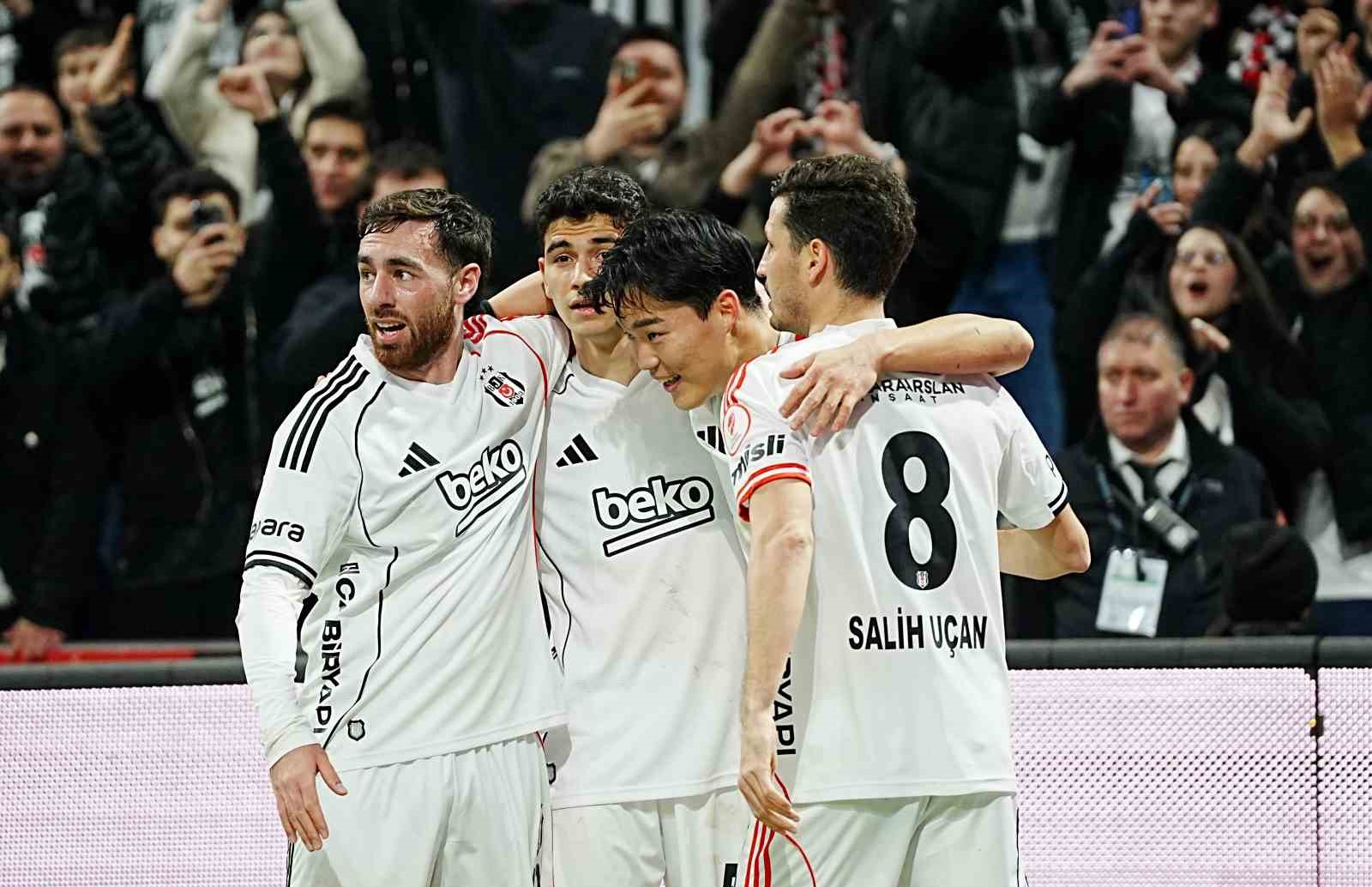 ziraat turkiye kupasi besiktas 3 caykur rizespor 0 ilk yari 20 1RkWl5jA