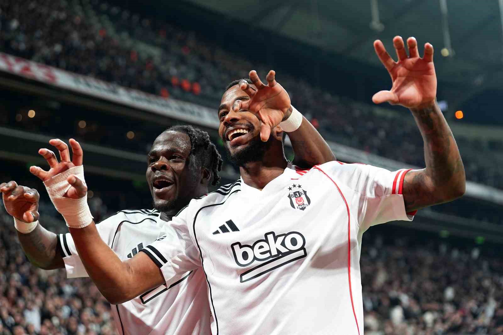 ziraat turkiye kupasi besiktas 3 caykur rizespor 0 ilk yari 8 es4JDsDH