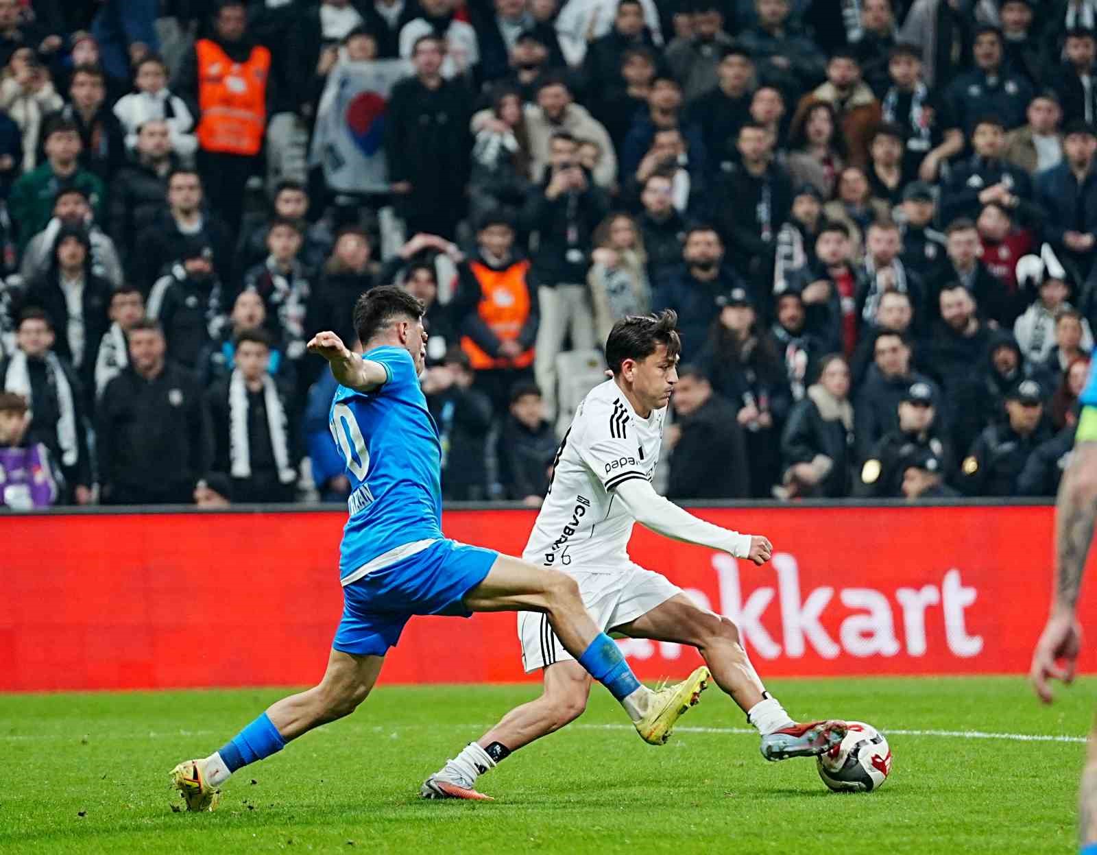 Ziraat Türkiye Kupası: Beşiktaş: 4 - Çaykur Rizespor: 1 (Maç sonucu) 15 ziraat turkiye kupasi besiktas 4 caykur rizespor 1 mac sonucu 11 KTeVhvmL