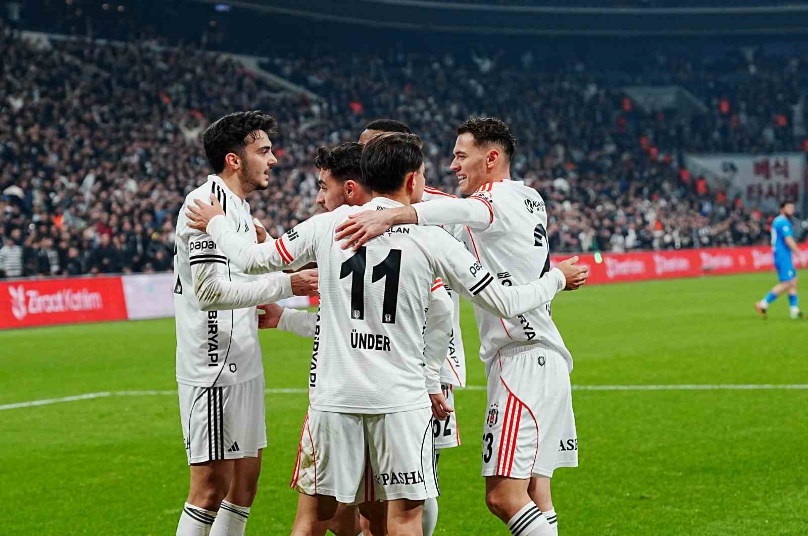 Ziraat Türkiye Kupası: Beşiktaş: 4 - Çaykur Rizespor: 1 (Maç sonucu) 17 ziraat turkiye kupasi besiktas 4 caykur rizespor 1 mac sonucu 13 WALWQiPY